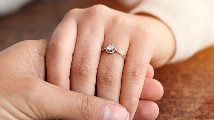 Popular Moissanite Settings for Engagement Ring in 2023