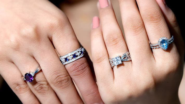 The Ultimate Guide to Colored Gemstone Rings: Trends and Styles for 2024