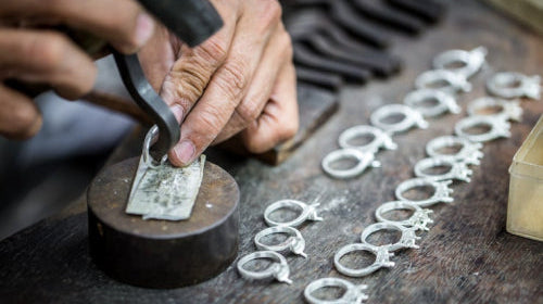 Sterling Silver Jewelry Facts: What You Should Know Before Making a Purchase