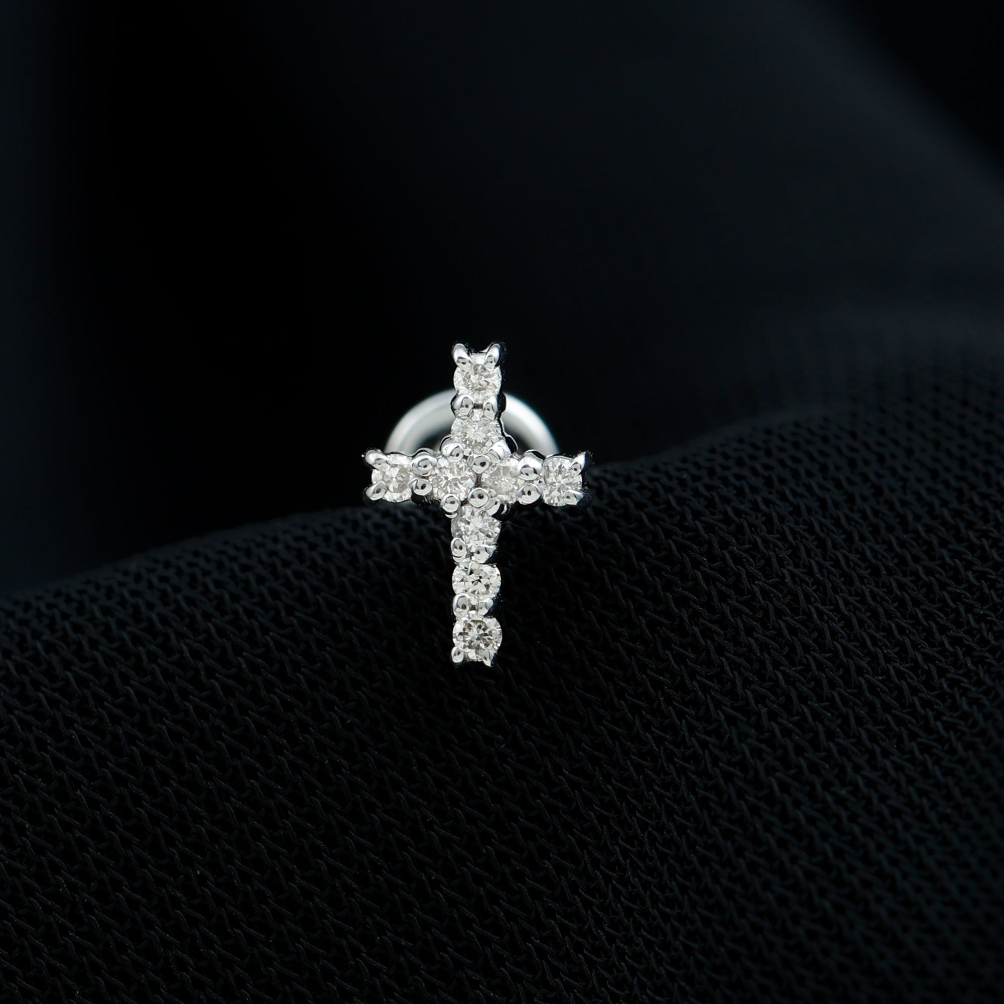 Minimalist Moissanite Cross Cartilage Earring D-VS1 - Rosec Jewels