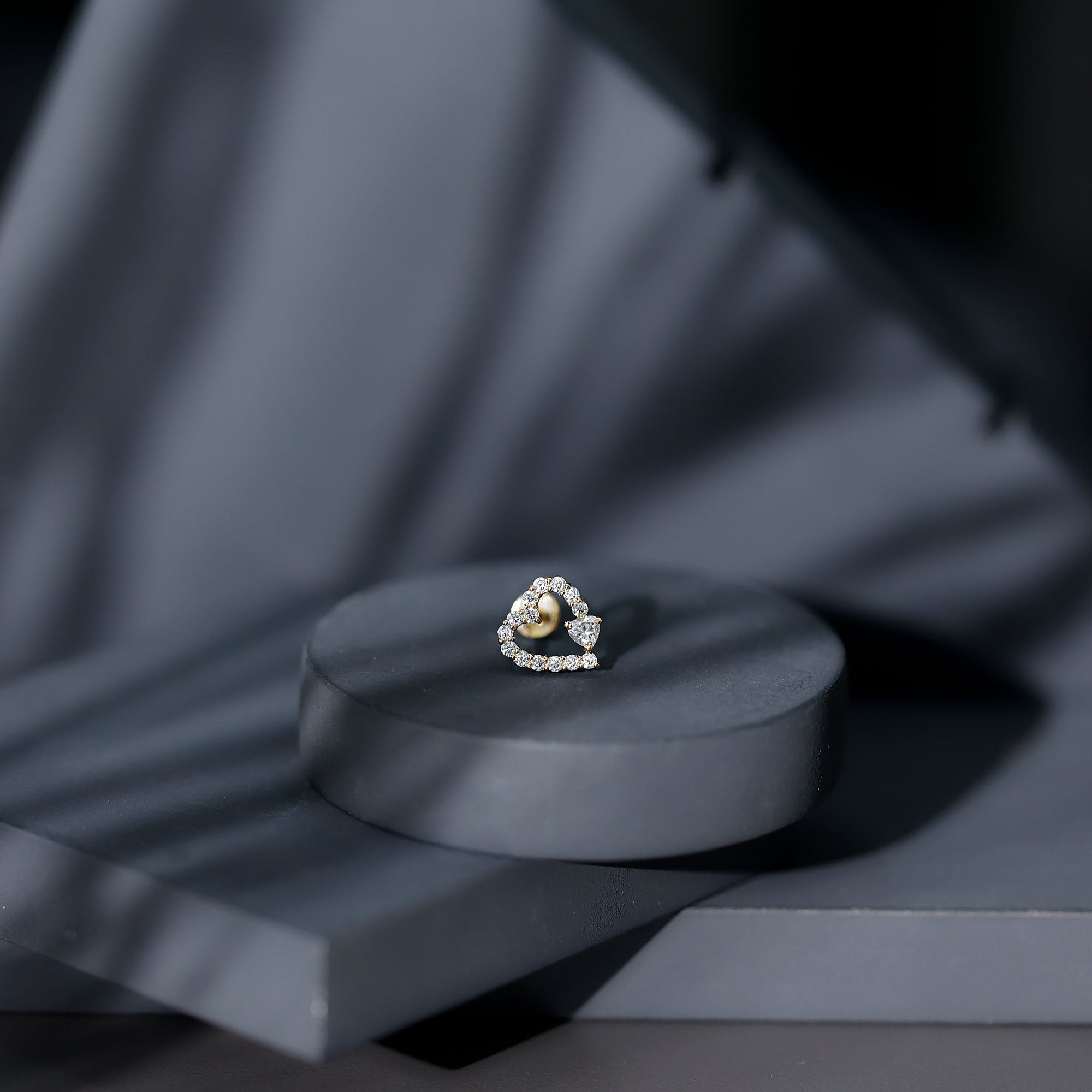 Certified Moissanite Heart Cartilage Earring D-VS1 - Rosec Jewels
