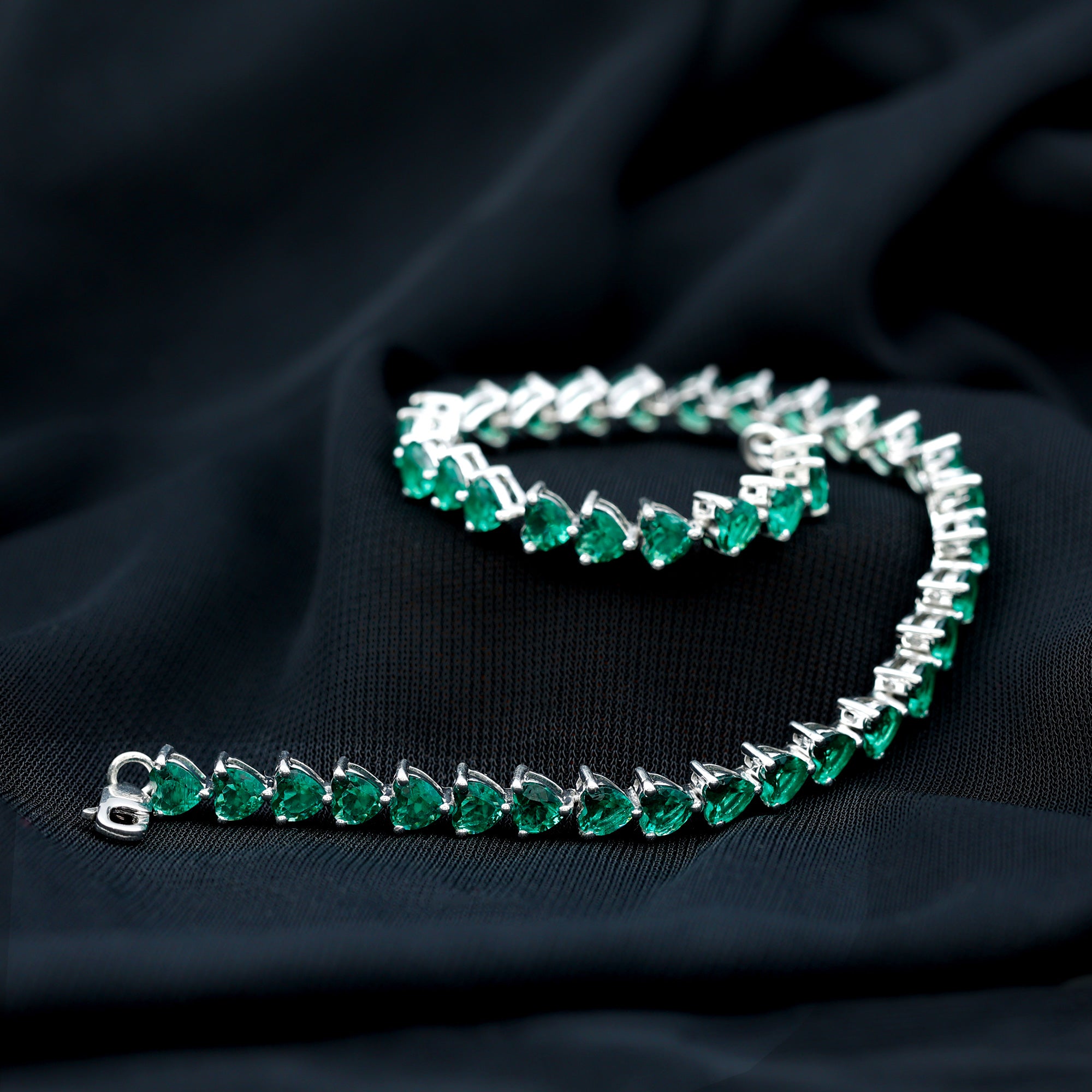 Lab Grown Emerald Heart Tennis Bracelet AAAA - Rosec Jewels