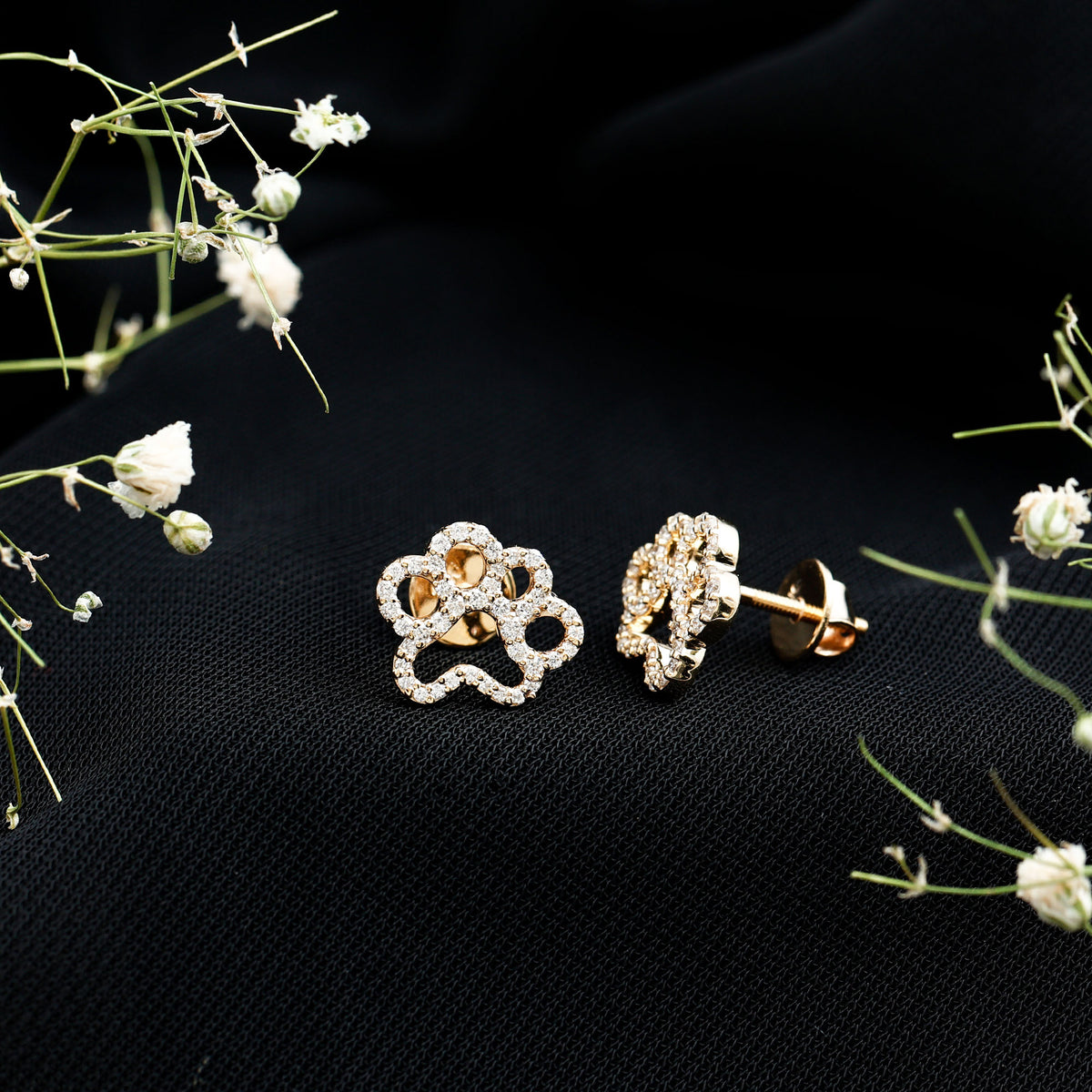 Moissanite Paw Print Earrings With Certificate D-VS1 - Rosec Jewels