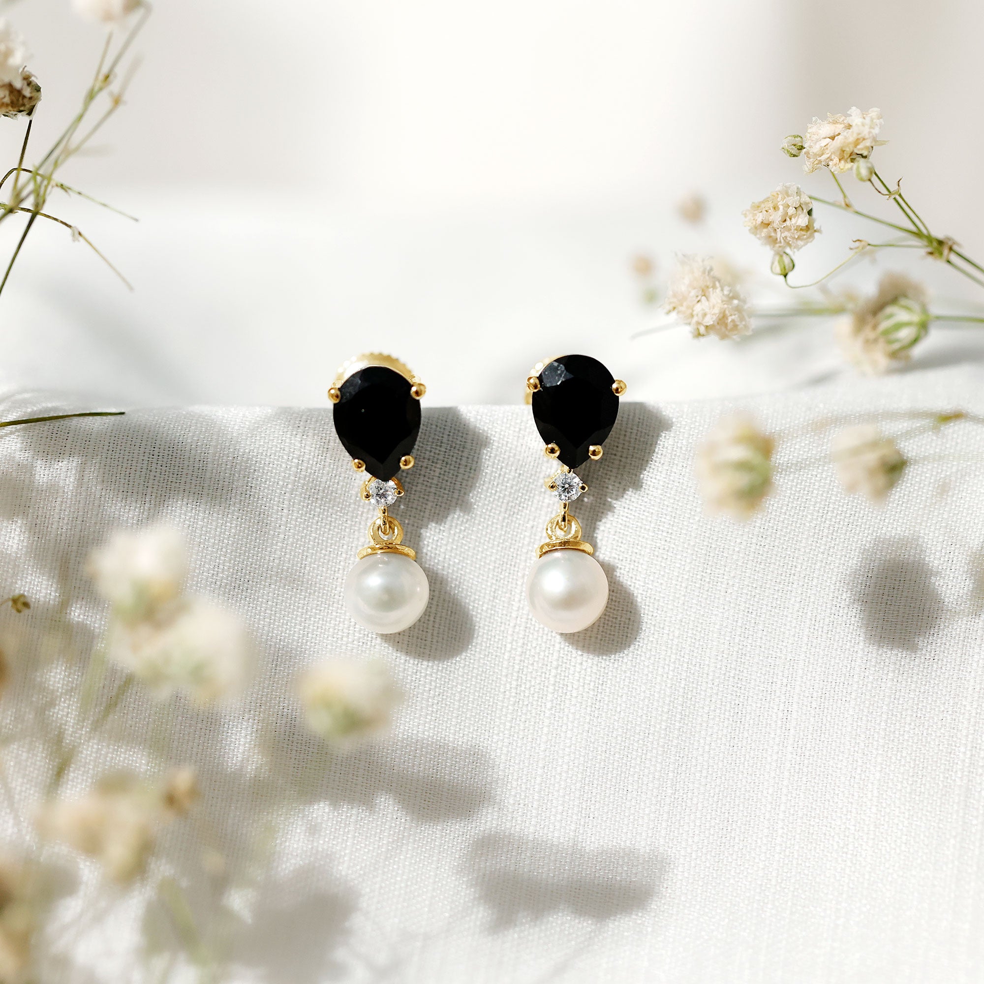 6 Carat Freshwater Pearl Drop Earrings with Black Onyx AAA - Rosec Jewels