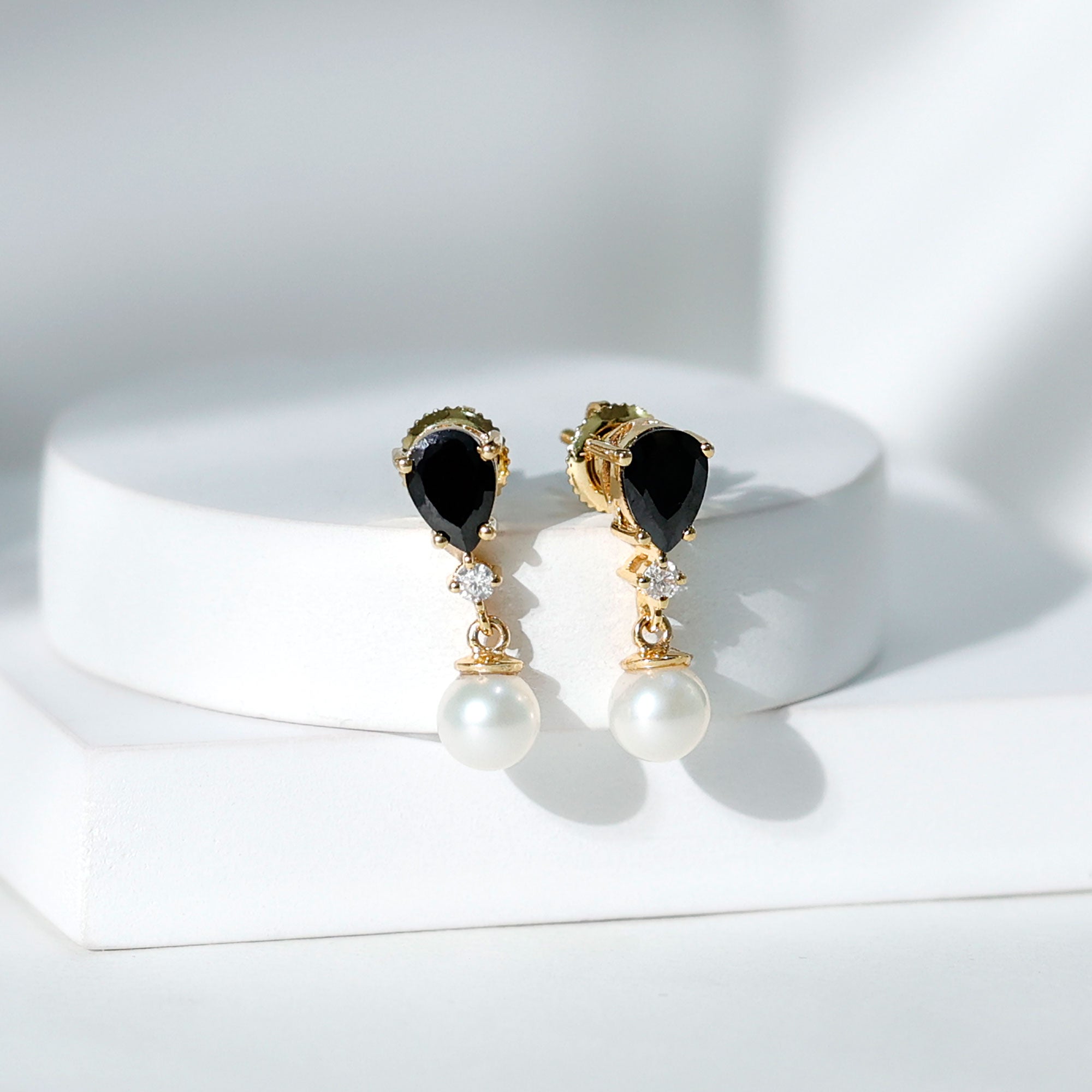 6 Carat Freshwater Pearl Drop Earrings with Black Onyx AAA - Rosec Jewels