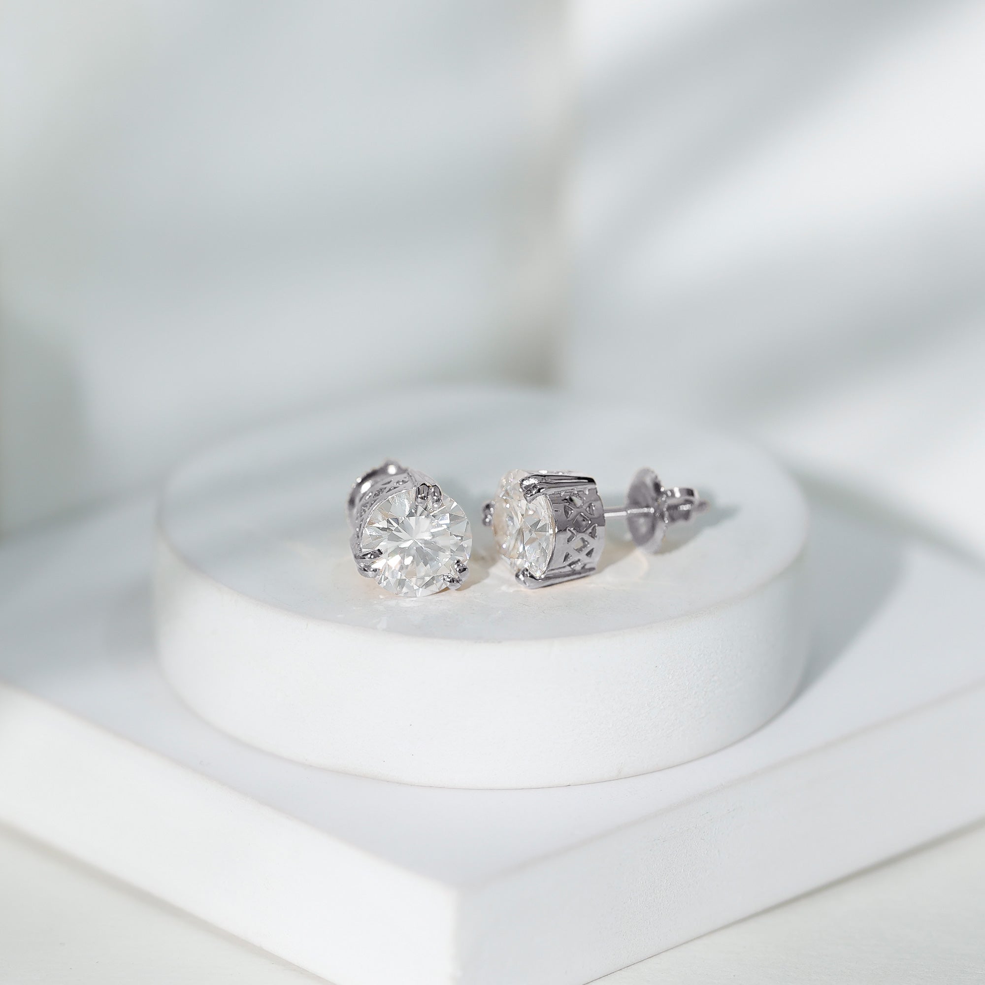 Certified 8mm Round Diamond Studs with Screw Back Lab - ( EF-VS ) - Rosec Jewels