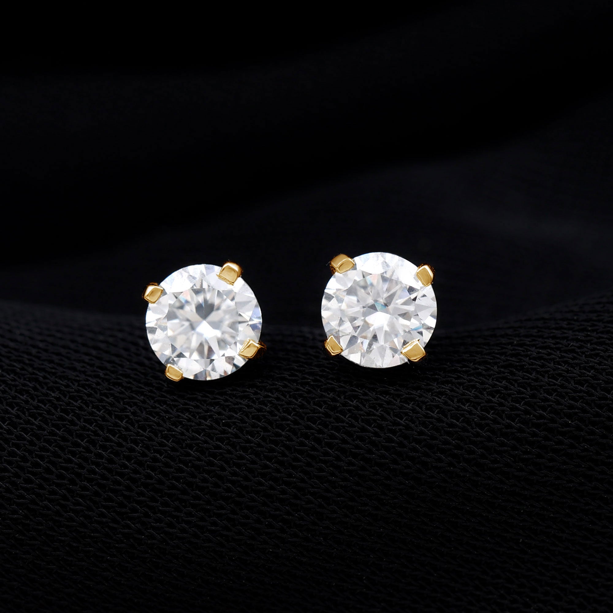 5 MM Round Shape Solitaire Moissanite Stud Earrings D-VS1 - Rosec Jewels