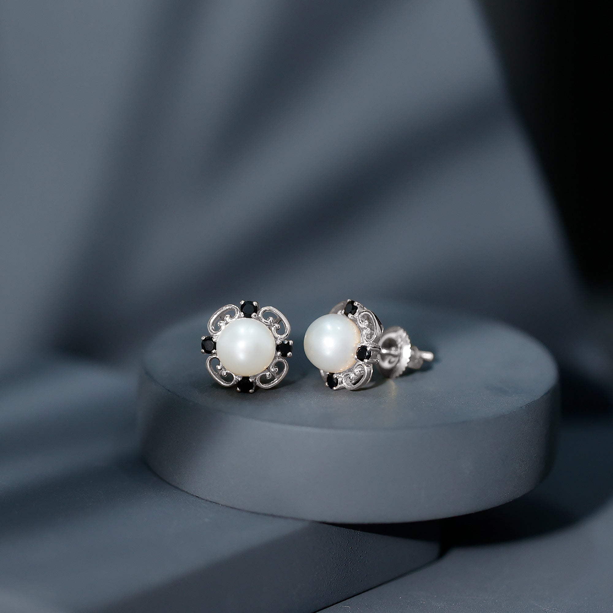 Vintage Style Freshwater Pearl and Black Onyx Stud Earrings AAA - Rosec Jewels