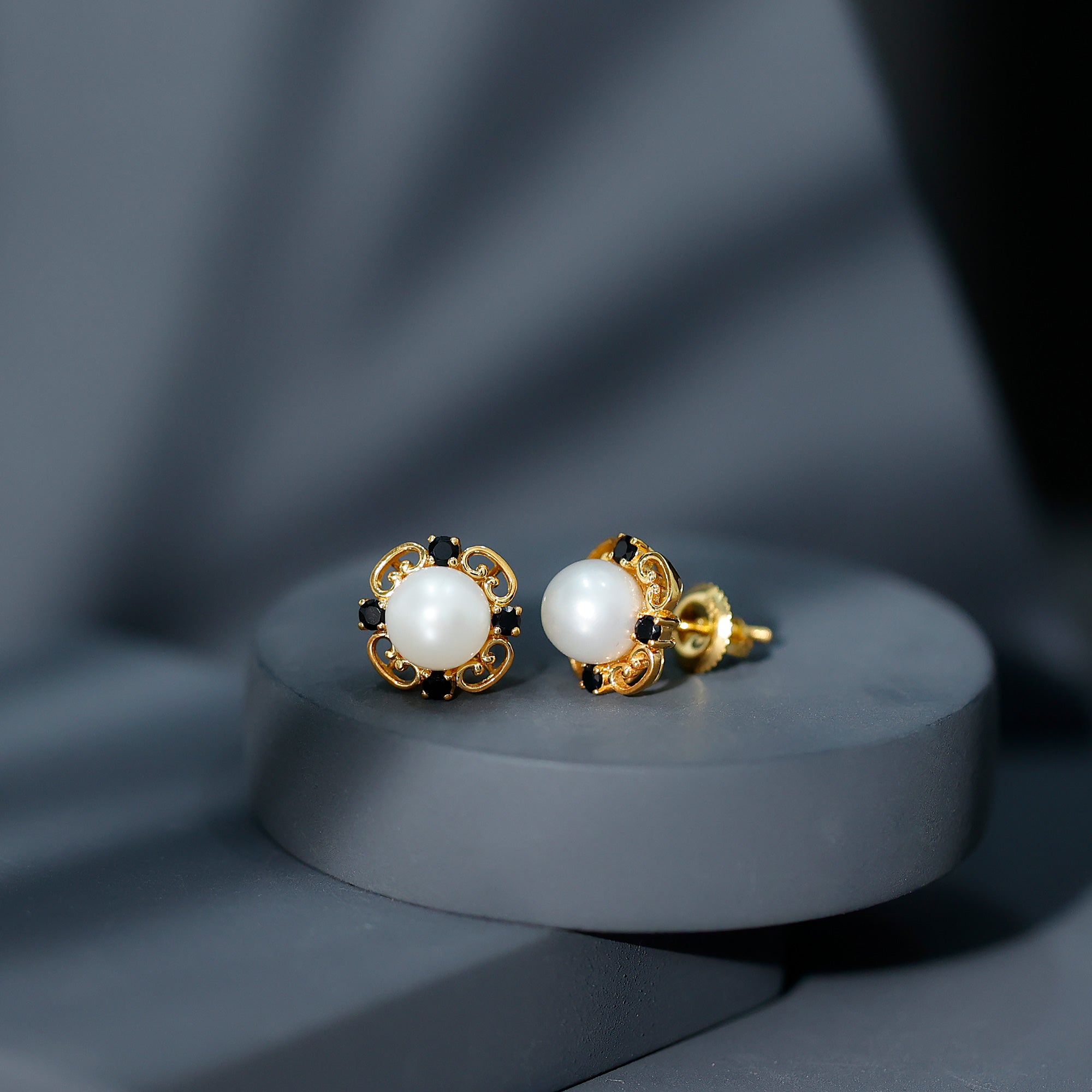 Vintage Style Freshwater Pearl and Black Onyx Stud Earrings AAA - Rosec Jewels