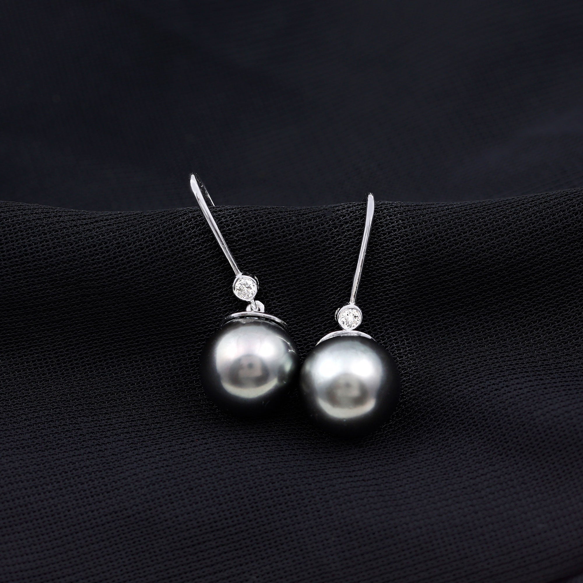 16 Carat Tahitian Black Pearl Dangling Earrings with Diamond AAA - Rosec Jewels