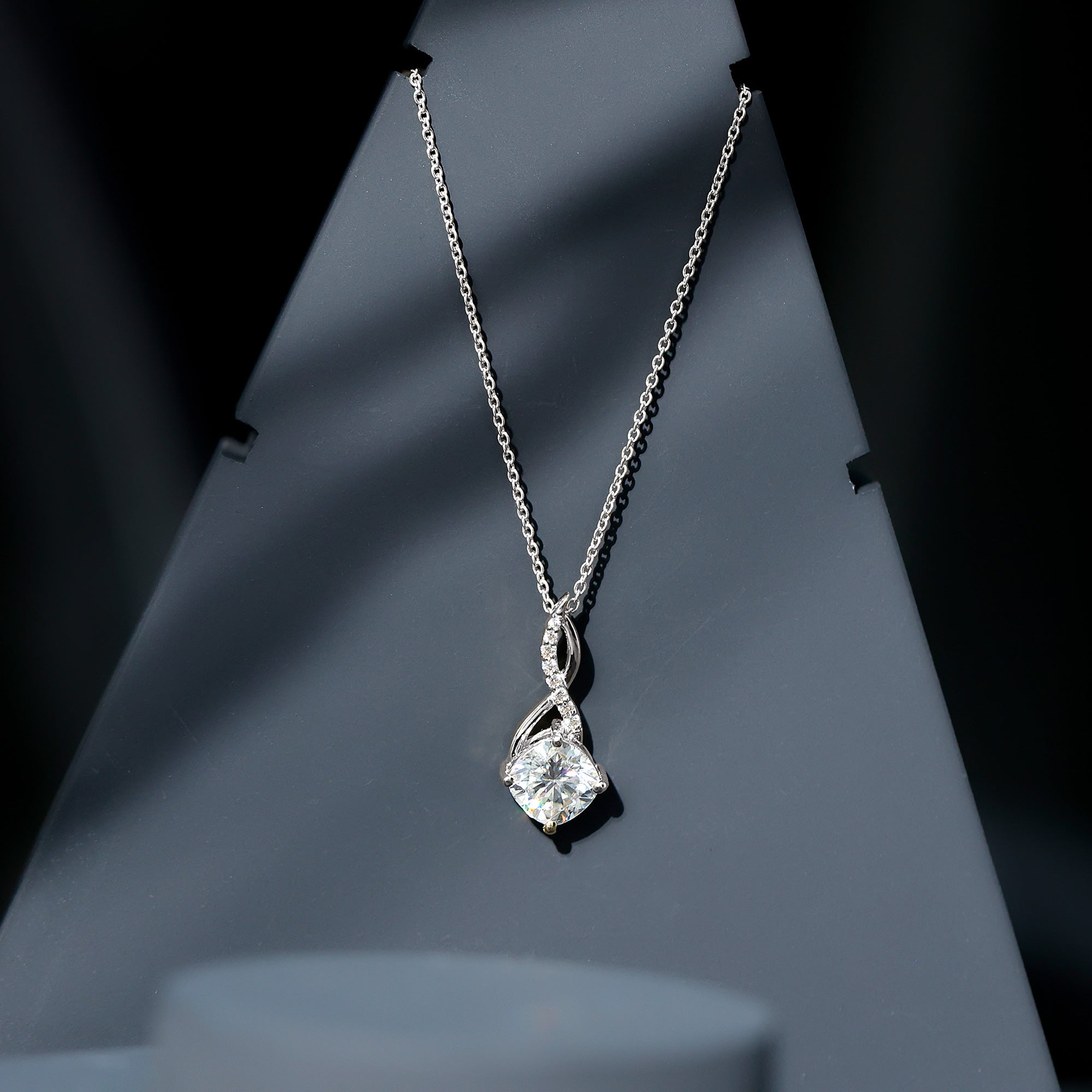 Cushion Cut Moissanite Infinity Promise Necklace With Chain D-VS1 - Rosec Jewels