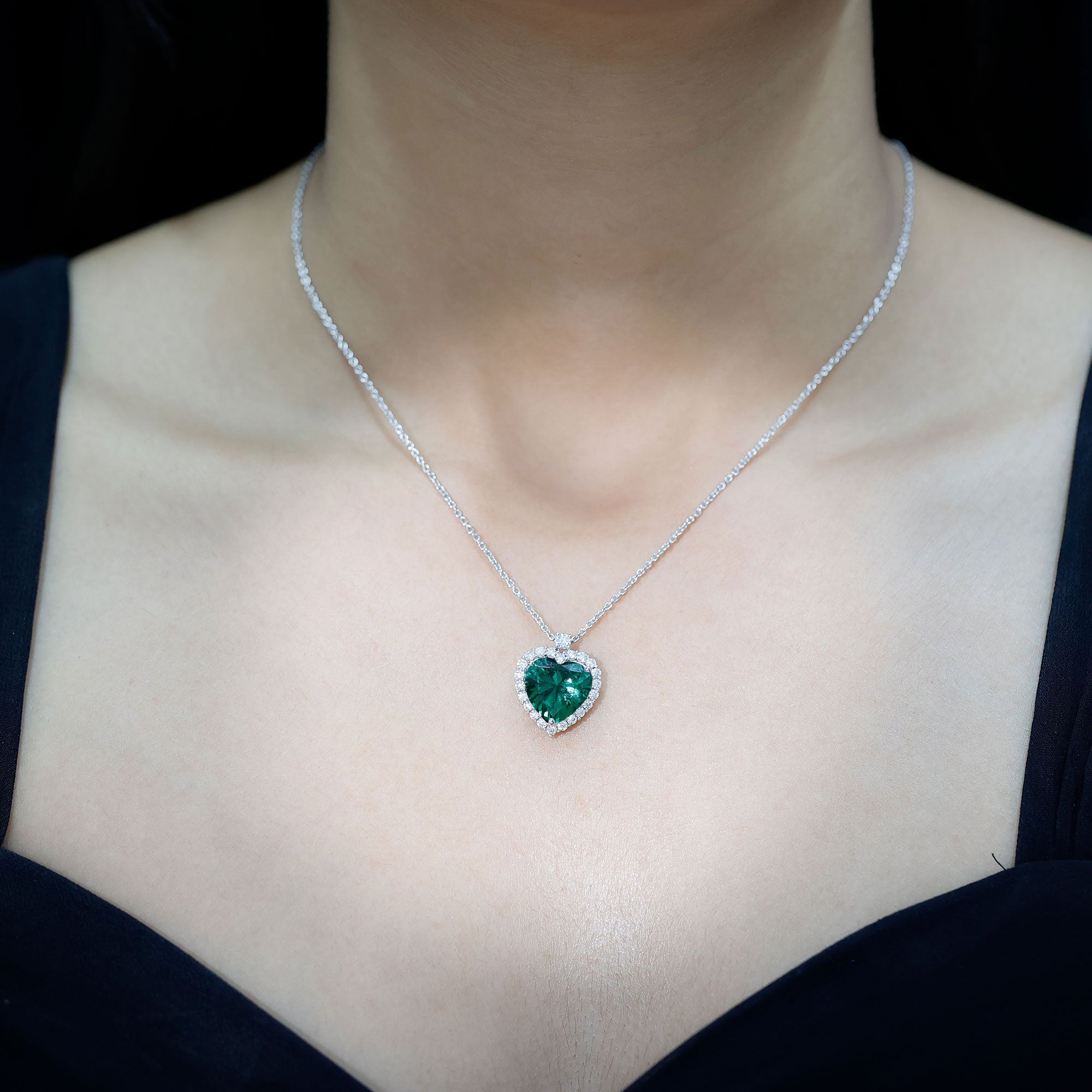 Lab Created 5.6 Carat Emerald Moissanite Heart Pendant Necklace AAAA - Rosec Jewels