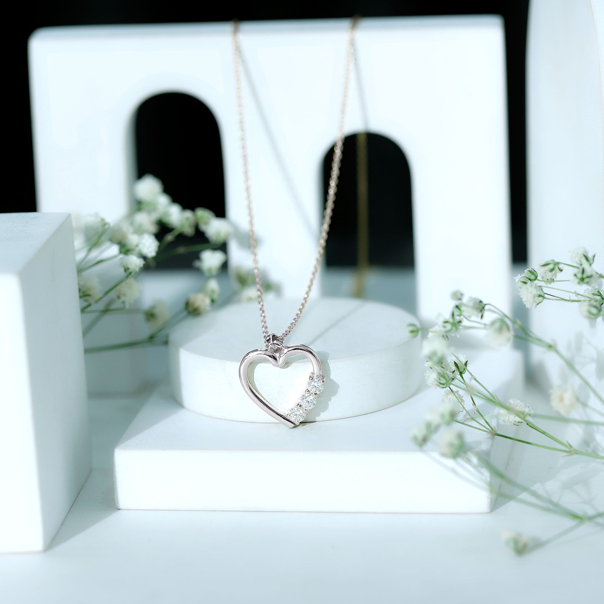 Simple Moissanite Open Heart Pendant Necklace D-VS1 - Rosec Jewels
