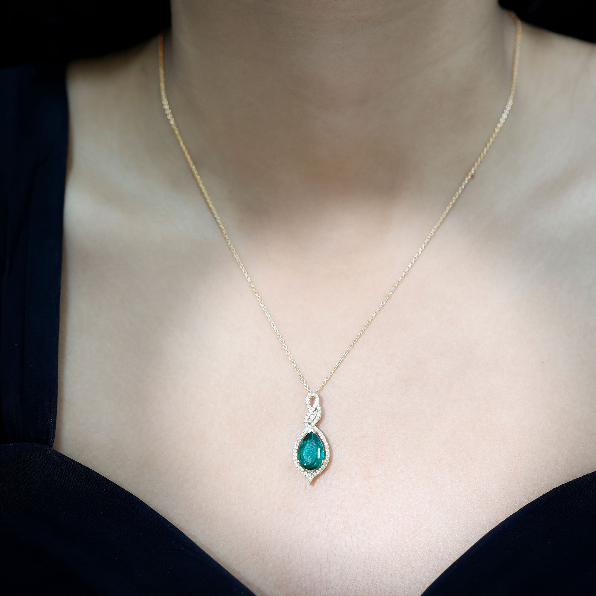 Certified 2.5 Carat Lab Grown Emerald and Diamond Bridal Necklace AAAA - Rosec Jewels