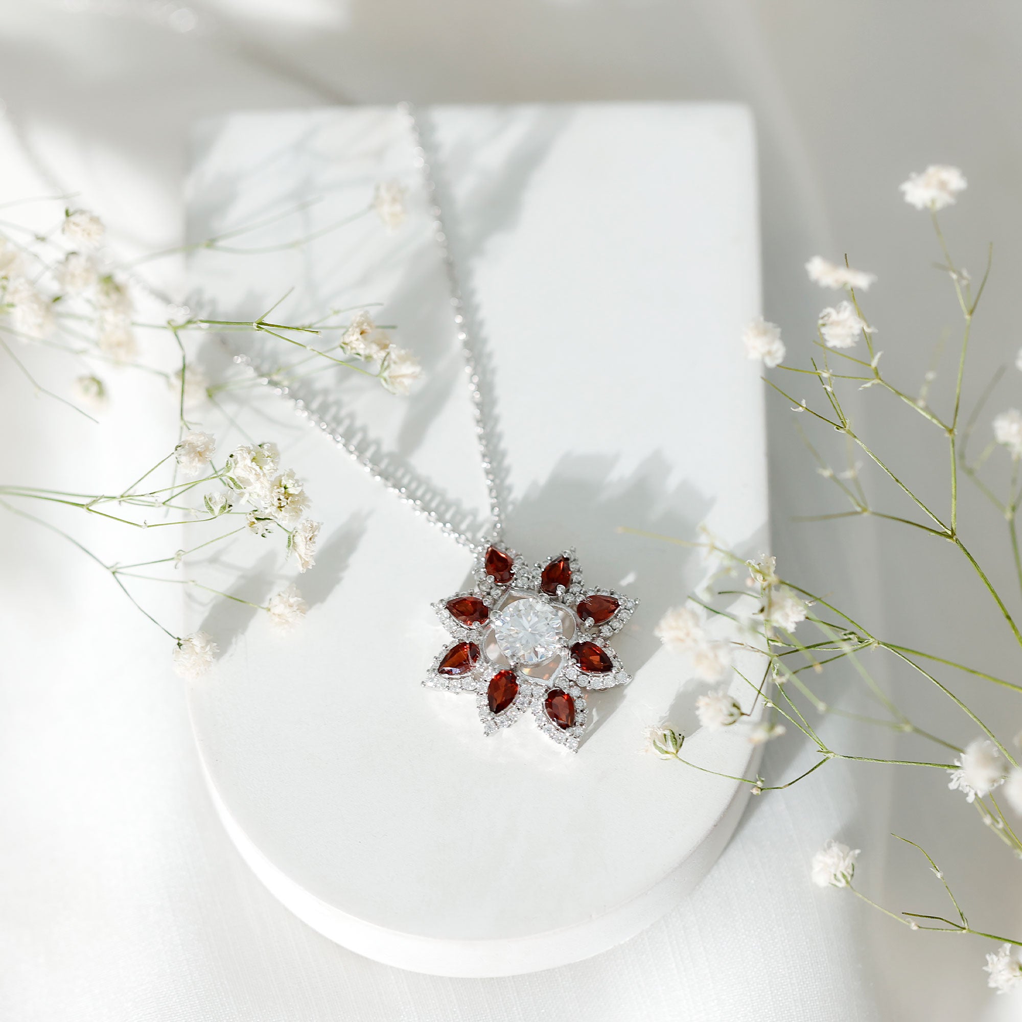 Certified Moissanite and Garnet Flower Pendant D-VS1 - Rosec Jewels