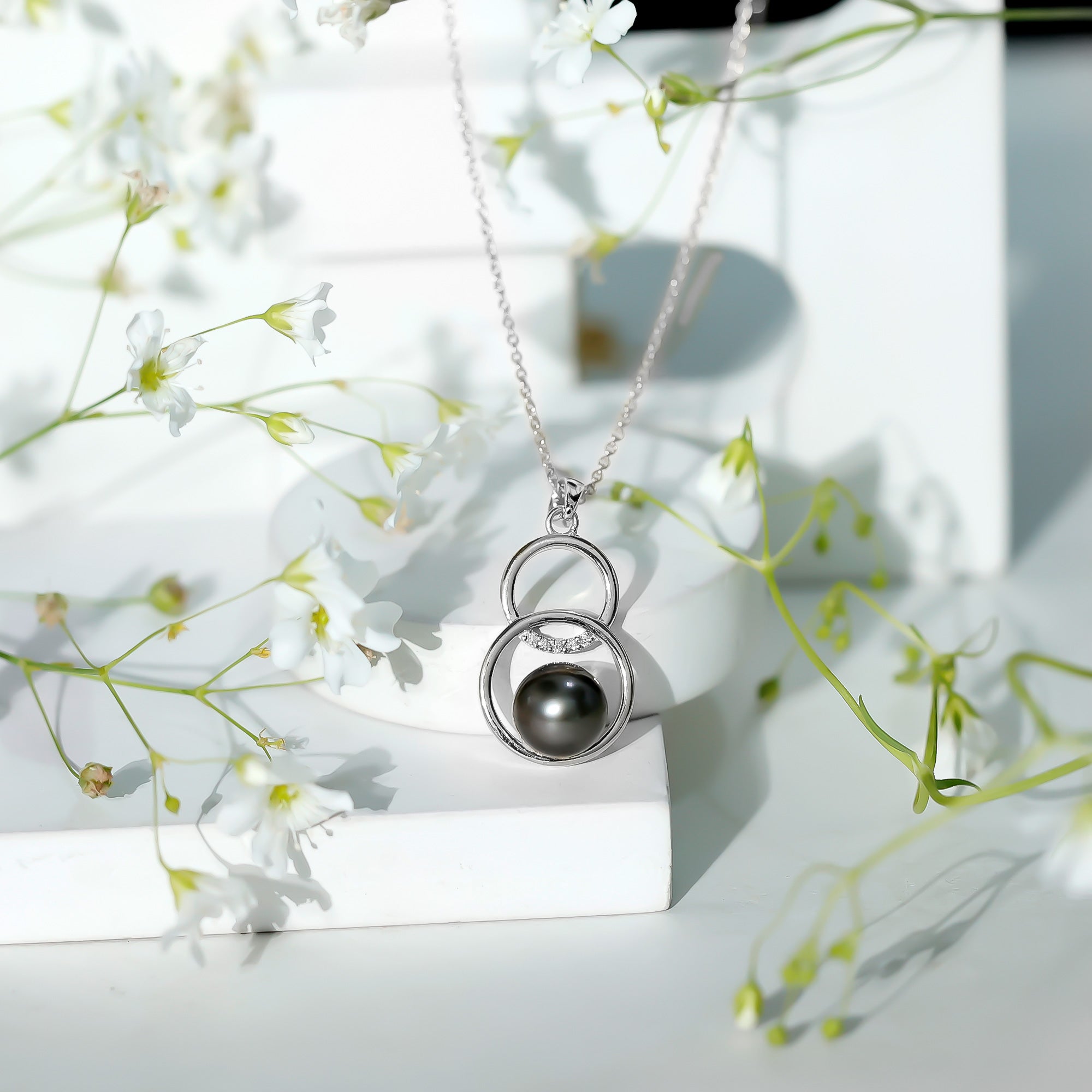 Handpicked Black Pearl Circle Necklace with Diamond AAA - Rosec Jewels