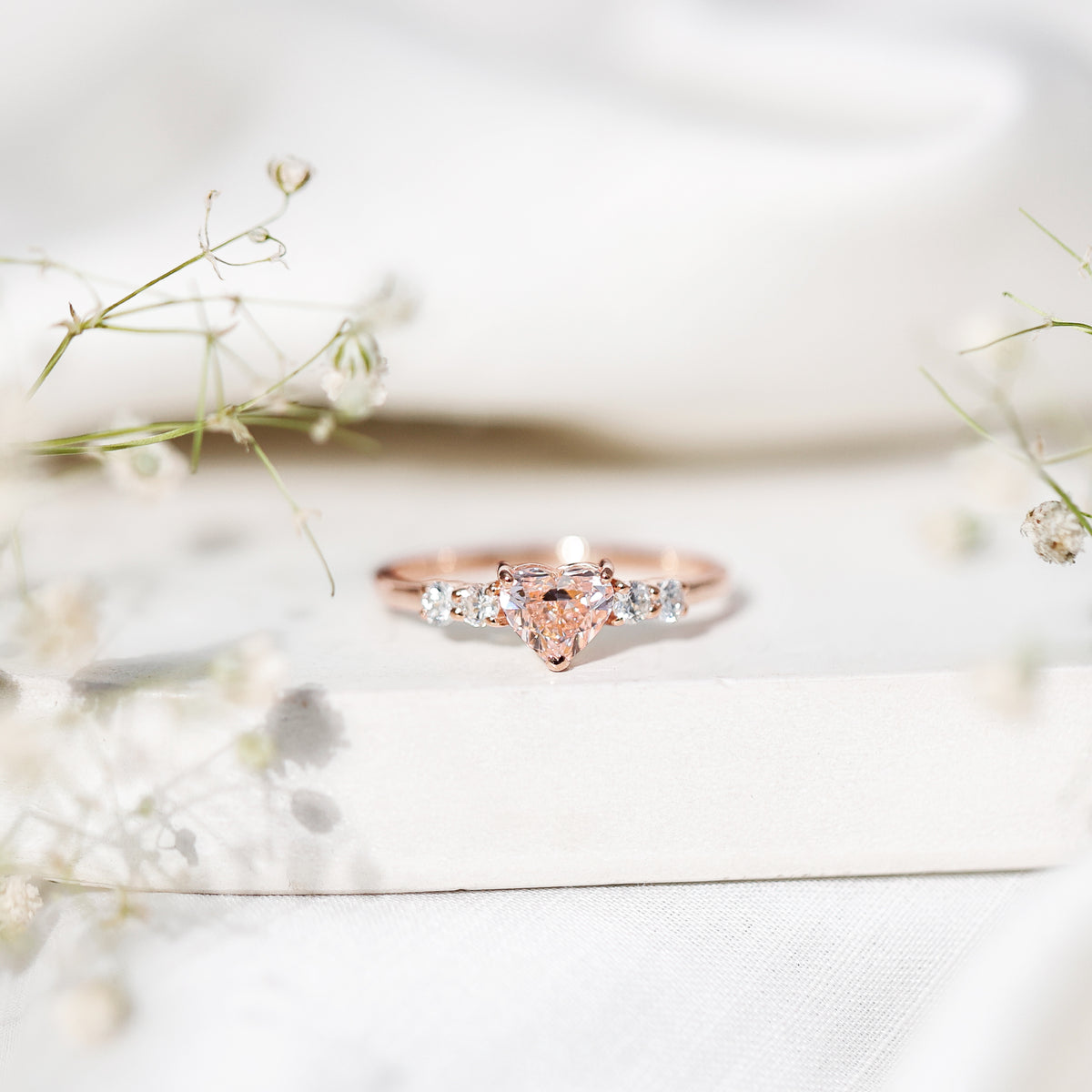 IGI Certified 1 Carat Lab Grown Pink and White Diamond Heart Promise Ring for Her Fancy Pink - VS1 - Rosec Jewels