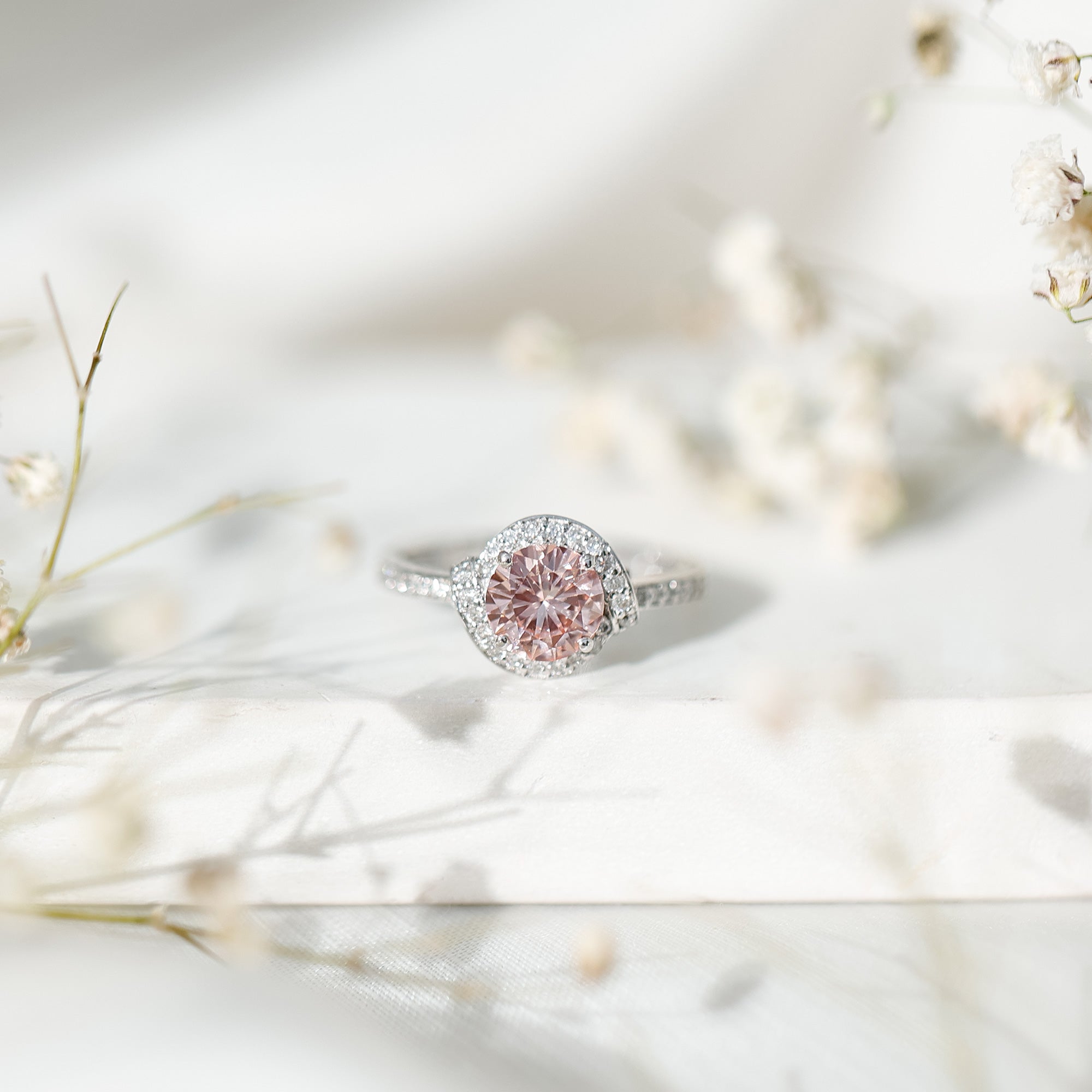 IGI Certified Lab Grown Pink Diamond Halo Engagement Ring for Women Fancy Pink - VS1 - Rosec Jewels