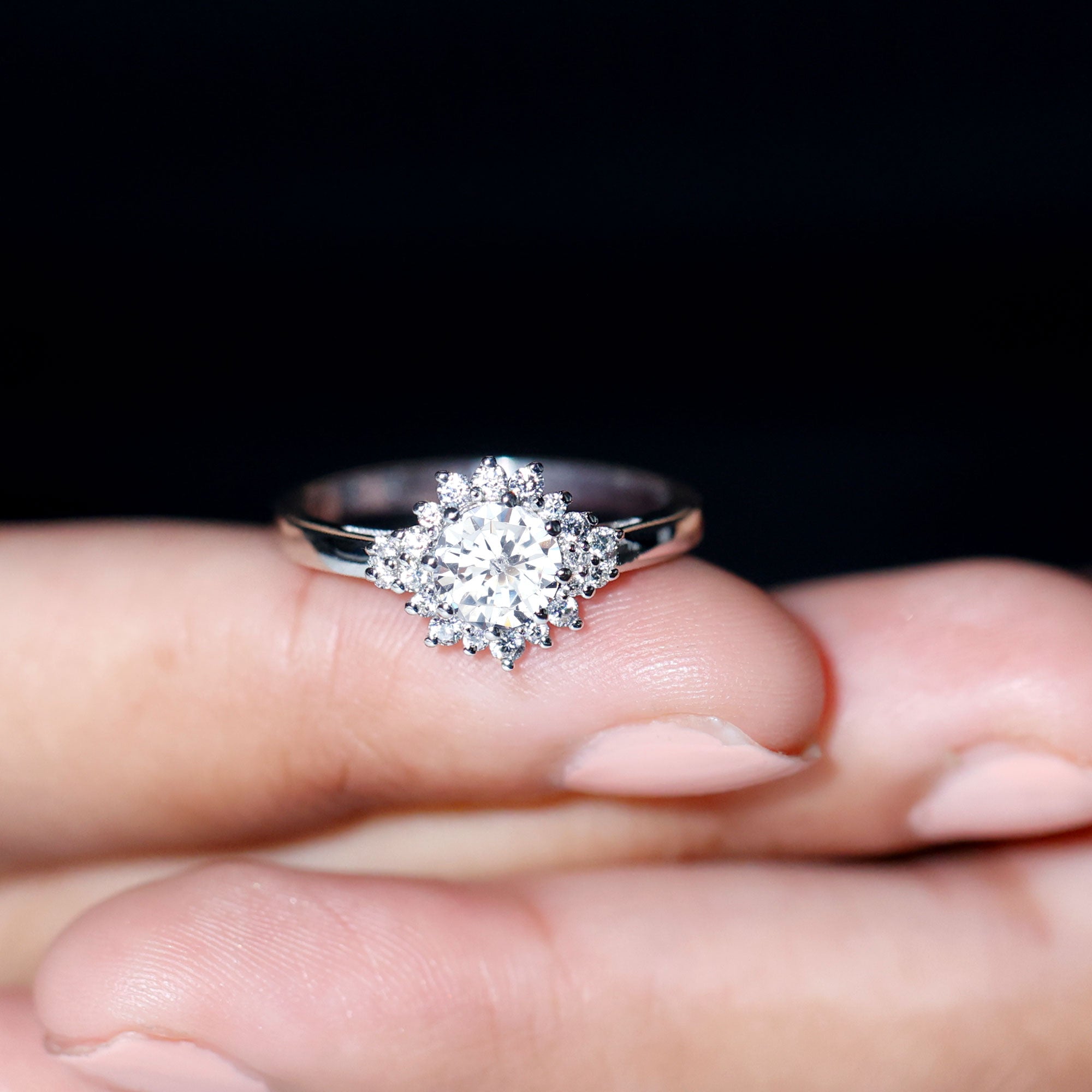 1 Carat IGI Certified Lab Grown Diamond Halo Engagement Ring Lab - ( E-VS1 ) - Rosec Jewels