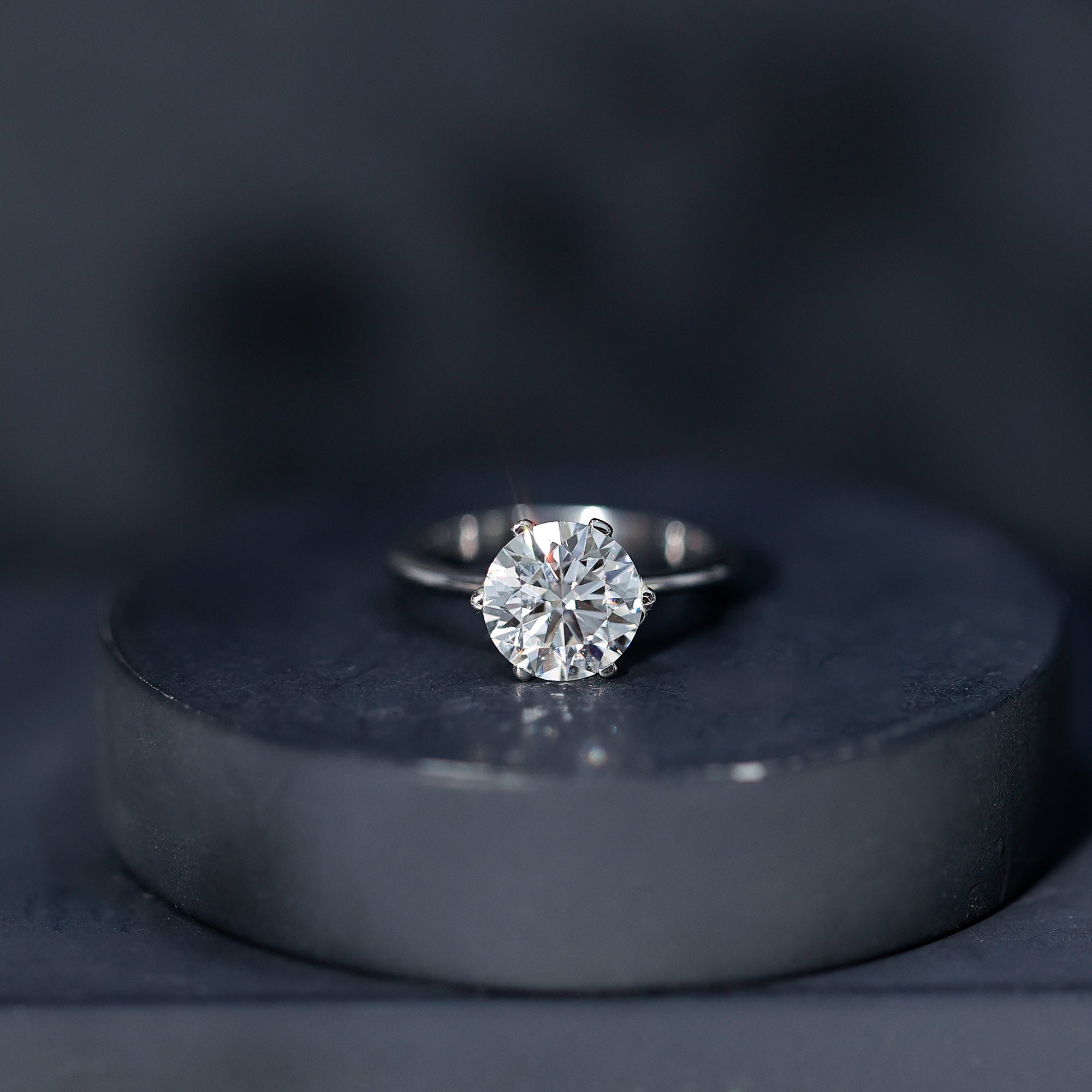 IGI Certified Lab Grown Diamond 2 CT Engagement Ring for Women Lab - ( E-VS1 ) - Rosec Jewels