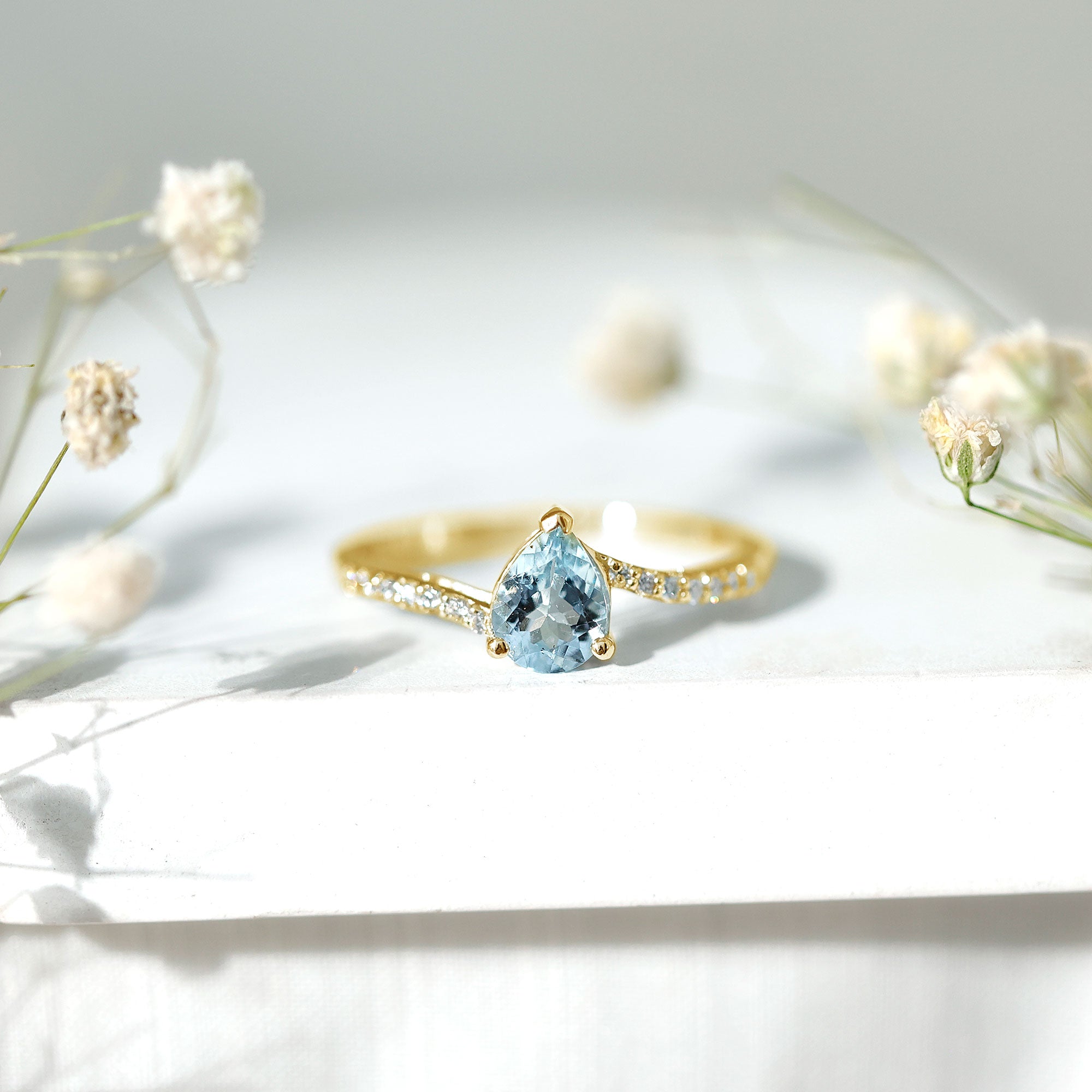 Pear Cut Aquamarine Teardrop Engagement Ring with Diamond AAA - Rosec Jewels