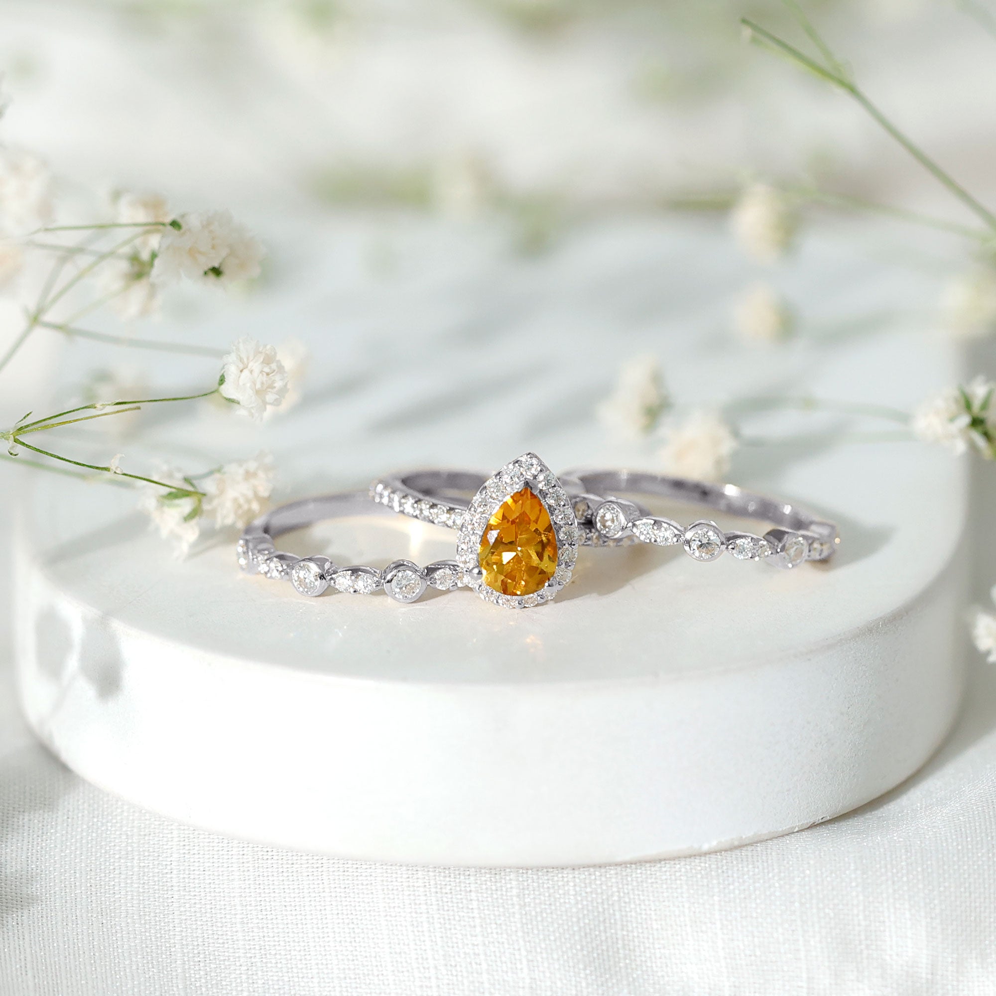 Pear Cut Citrine Bridal Trio Ring Set with Moissanite Band AAA - Rosec Jewels