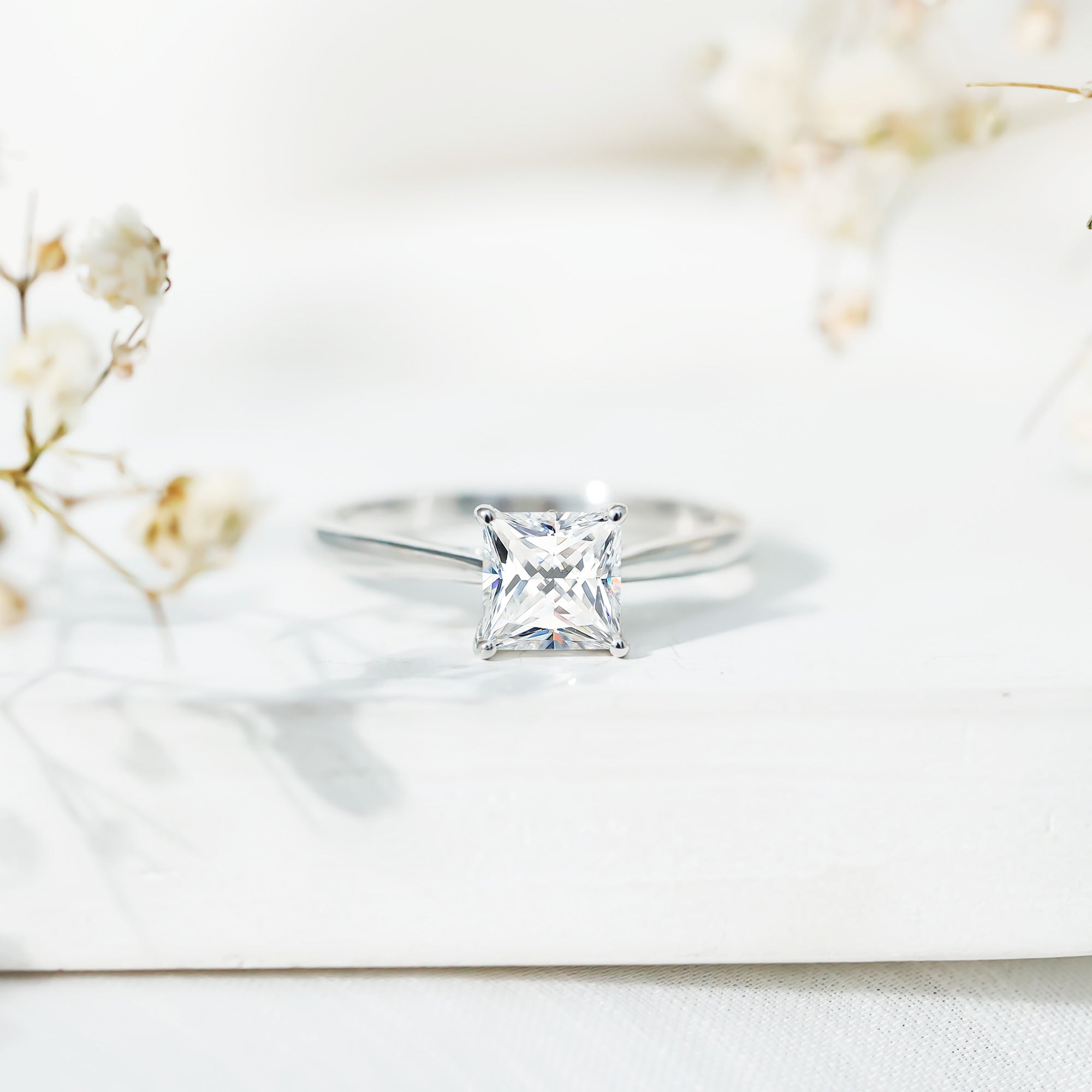 Princess Cut Moissanite Solitaire Engagement Ring D-VS1 - Rosec Jewels