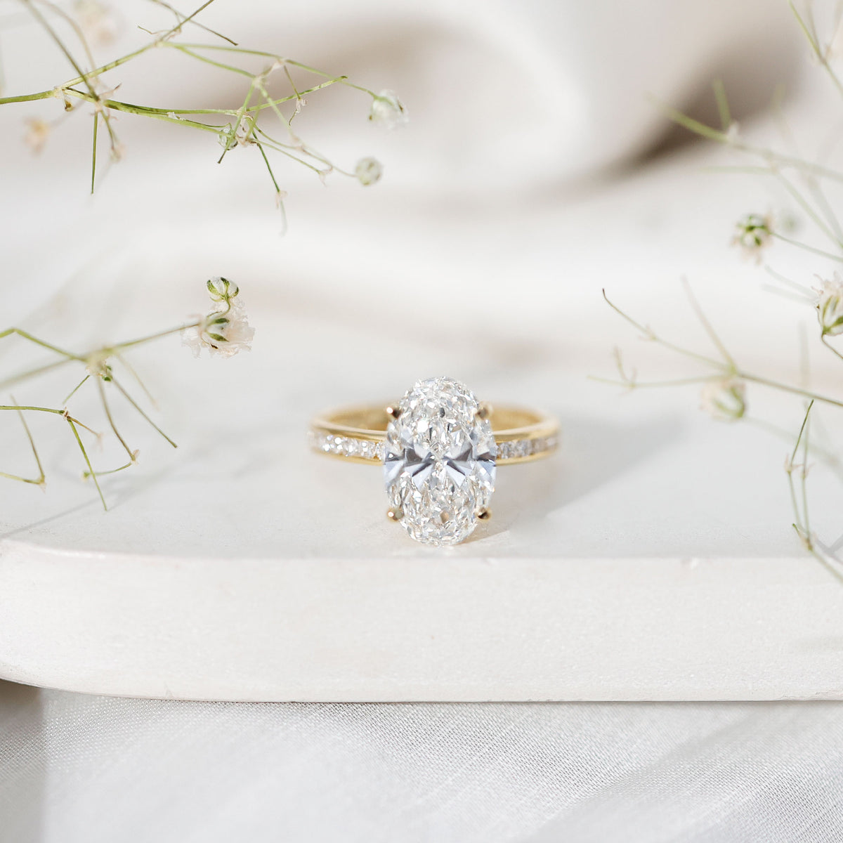 4 Carat Oval Shaped Lab Grown Diamond Huge Engagement Ring with IGI Certificate Lab - ( E-VS1 ) - Rosec Jewels