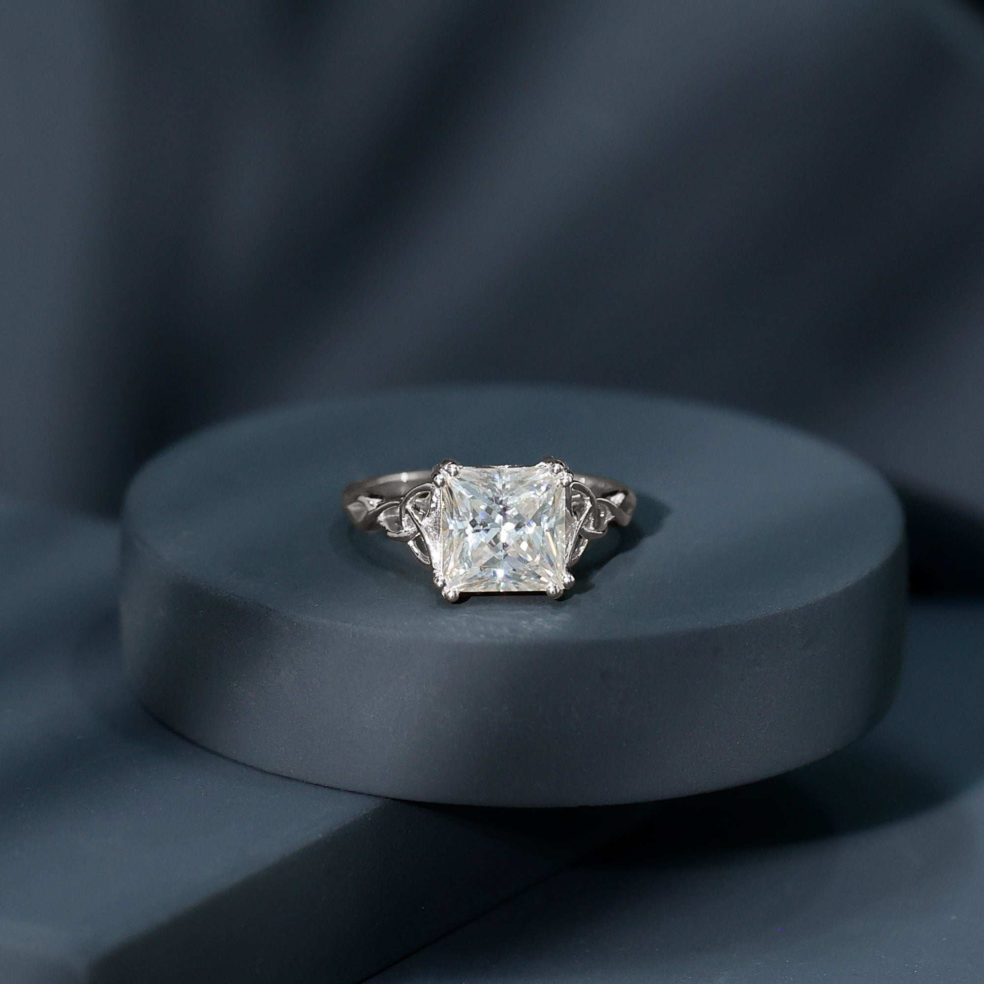 Solitaire 4 Carat Princess Cut Lab Grown Diamond Knot Engagement Ring IGI Certified Lab - ( E-VS1 ) - Rosec Jewels