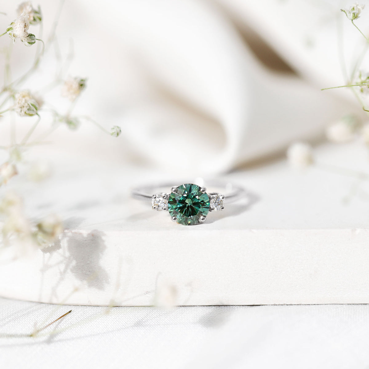 1 Carat IGI Certified Lab Grown Green Diamond Three Stone Engagement Ring Vivid Green - VS1 - Rosec Jewels