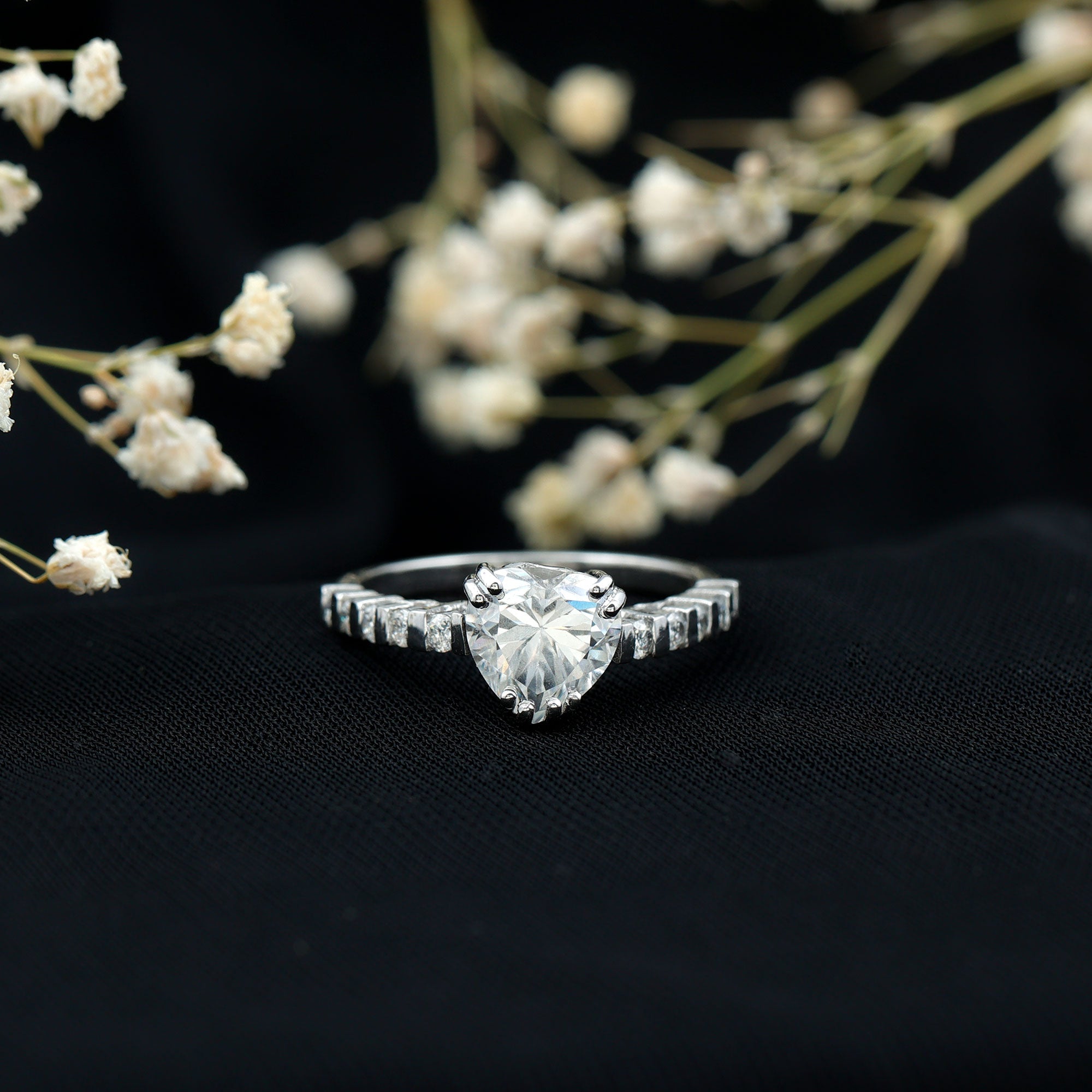 IGI Certified Lab Grown Diamond Heart Engagement Ring 2 Carat Lab - ( E-VS1 ) - Rosec Jewels