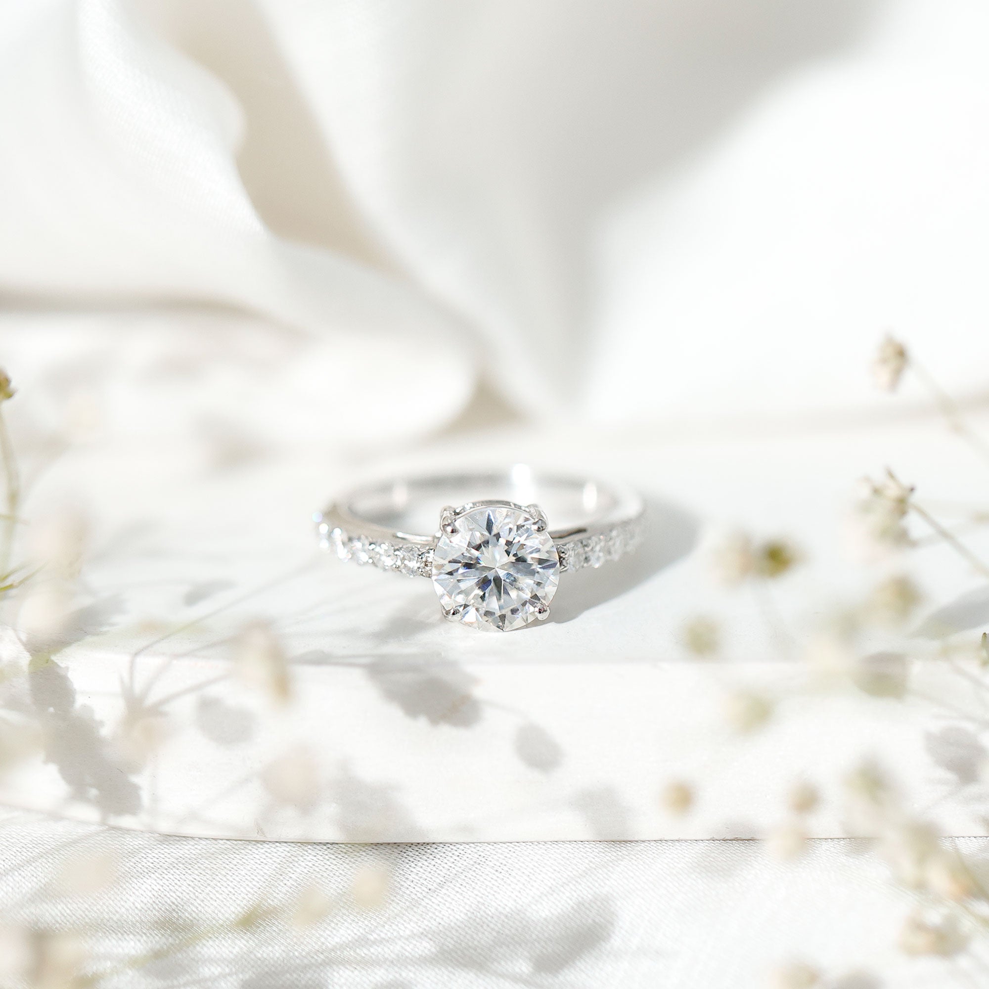 2 Carat Round Shape Moissanite Solitaire Engagement Ring with Certificate D-VS1 - Rosec Jewels