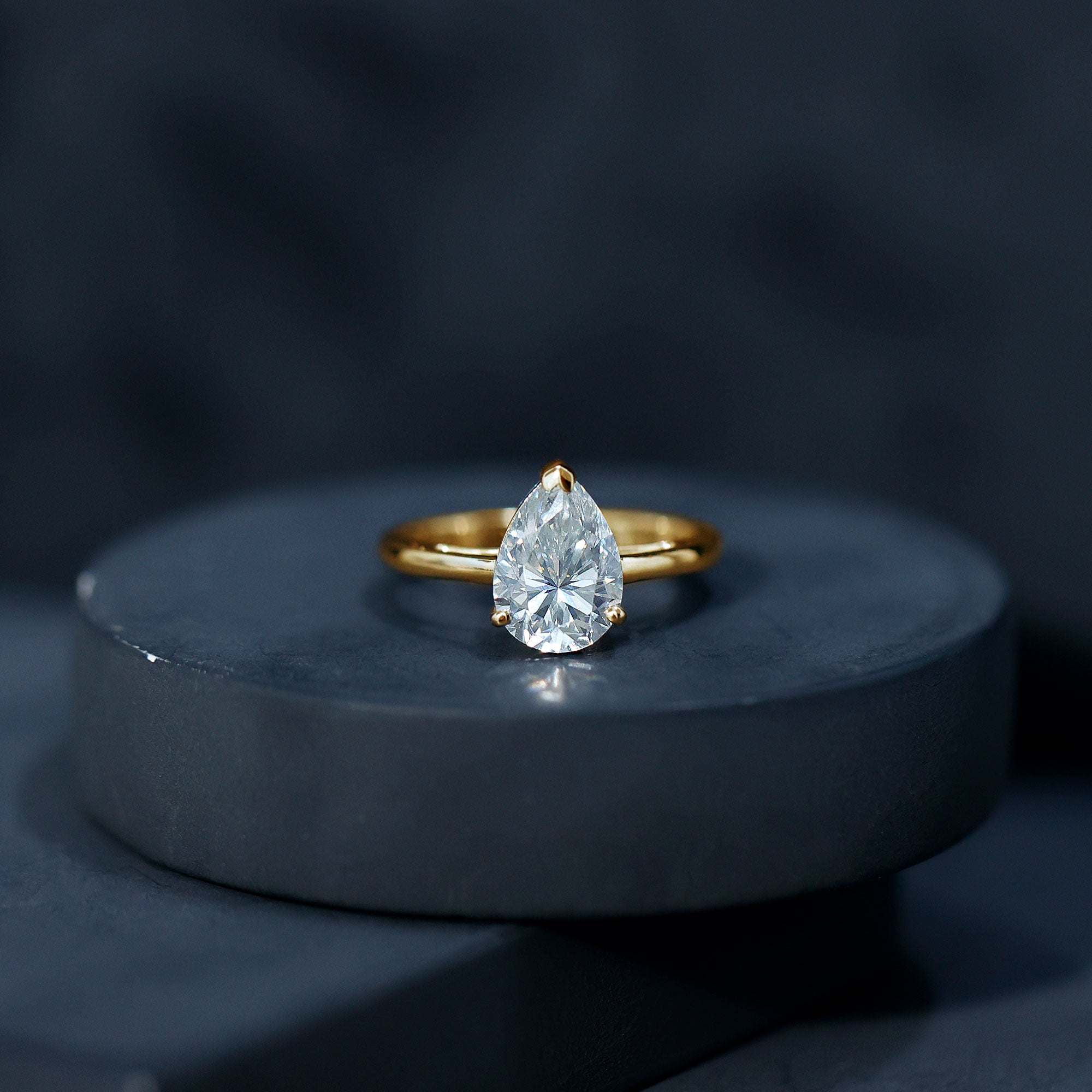 2 CT Moissanite Pear Shaped Engagement Ring for Women D-VS1 - Rosec Jewels
