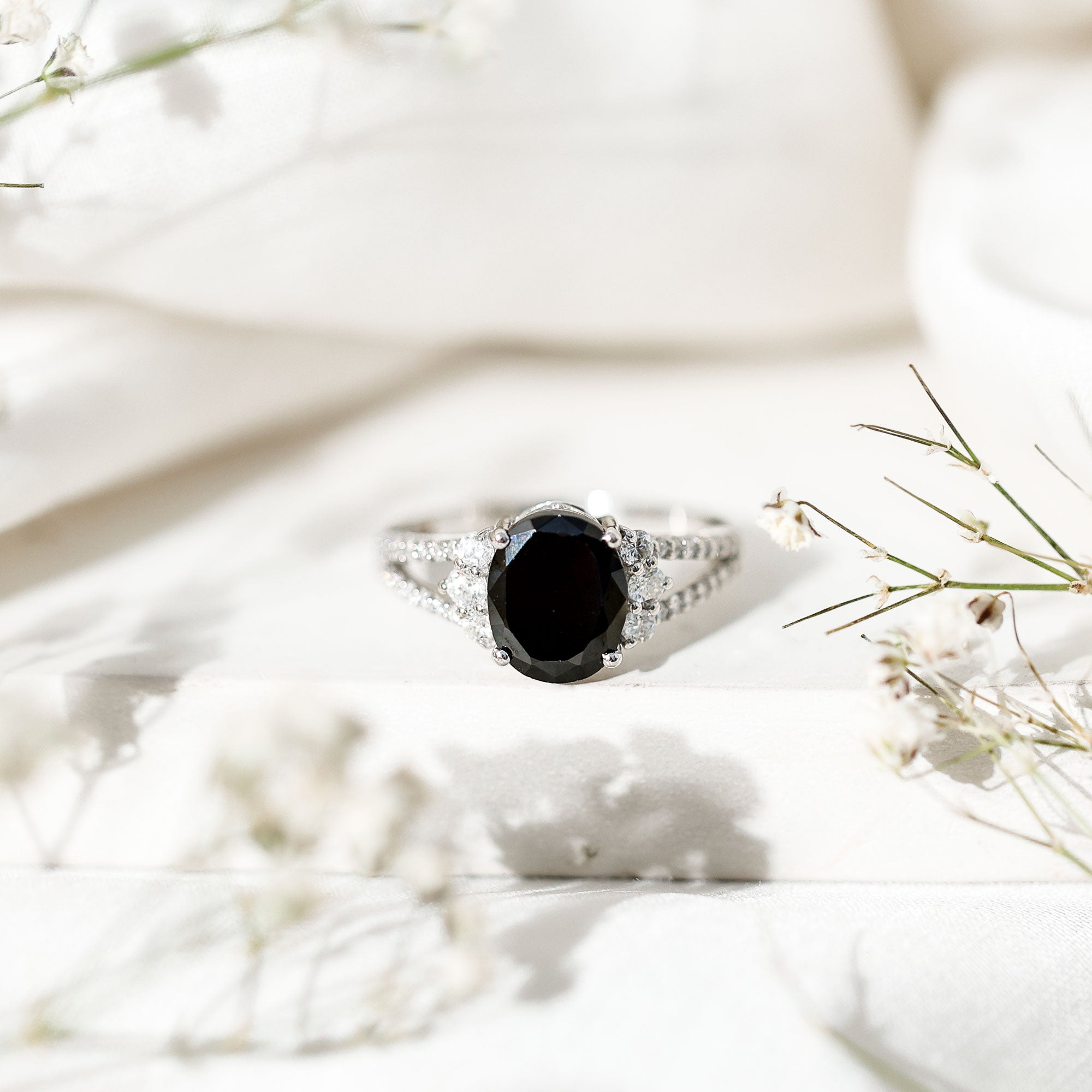 4.2 Carat Lab Grown Black Diamond Oval Engagement Ring with White Diamond Split Shank AAAA ( Synthetic ) - Rosec Jewels