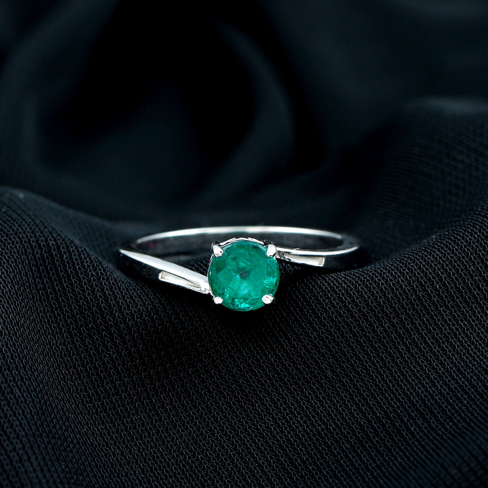Round Emerald Solitaire Engagement Ring in Bypass Shank AAA - Rosec Jewels