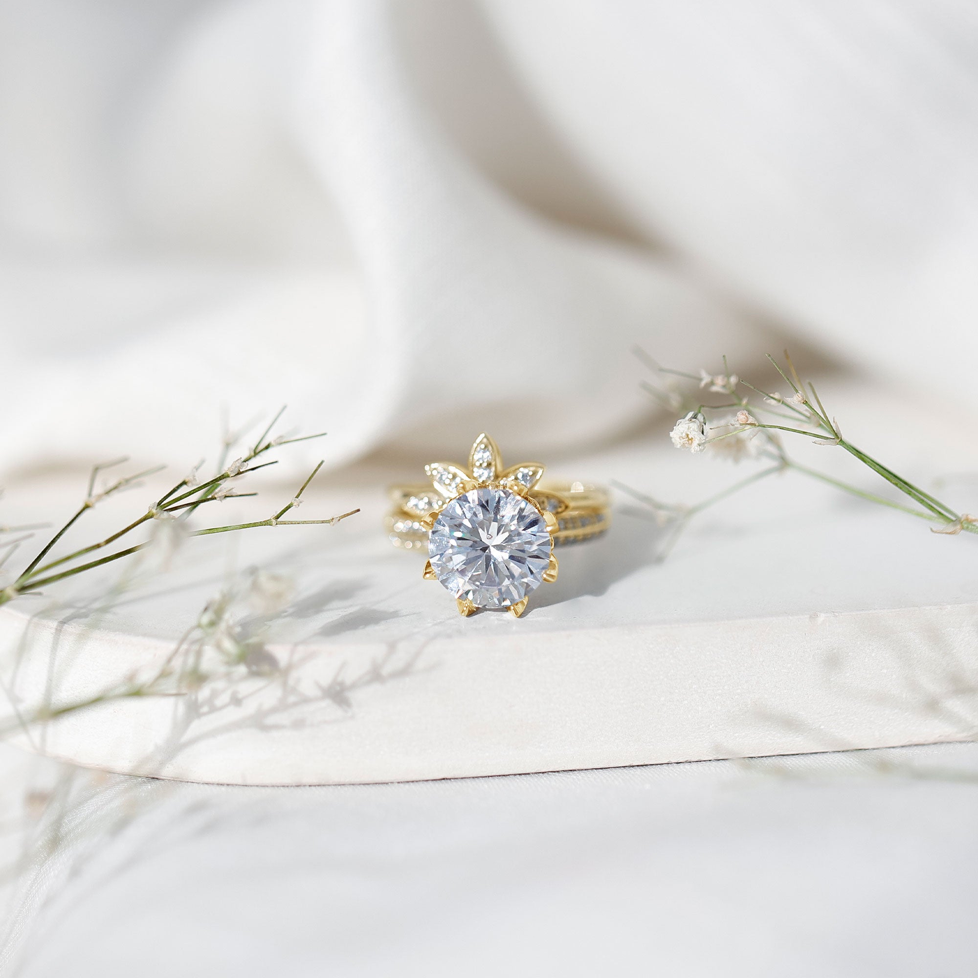 10MM Round Moissanite Flower Engagement Ring With Enhancer D-VS1 - Rosec Jewels