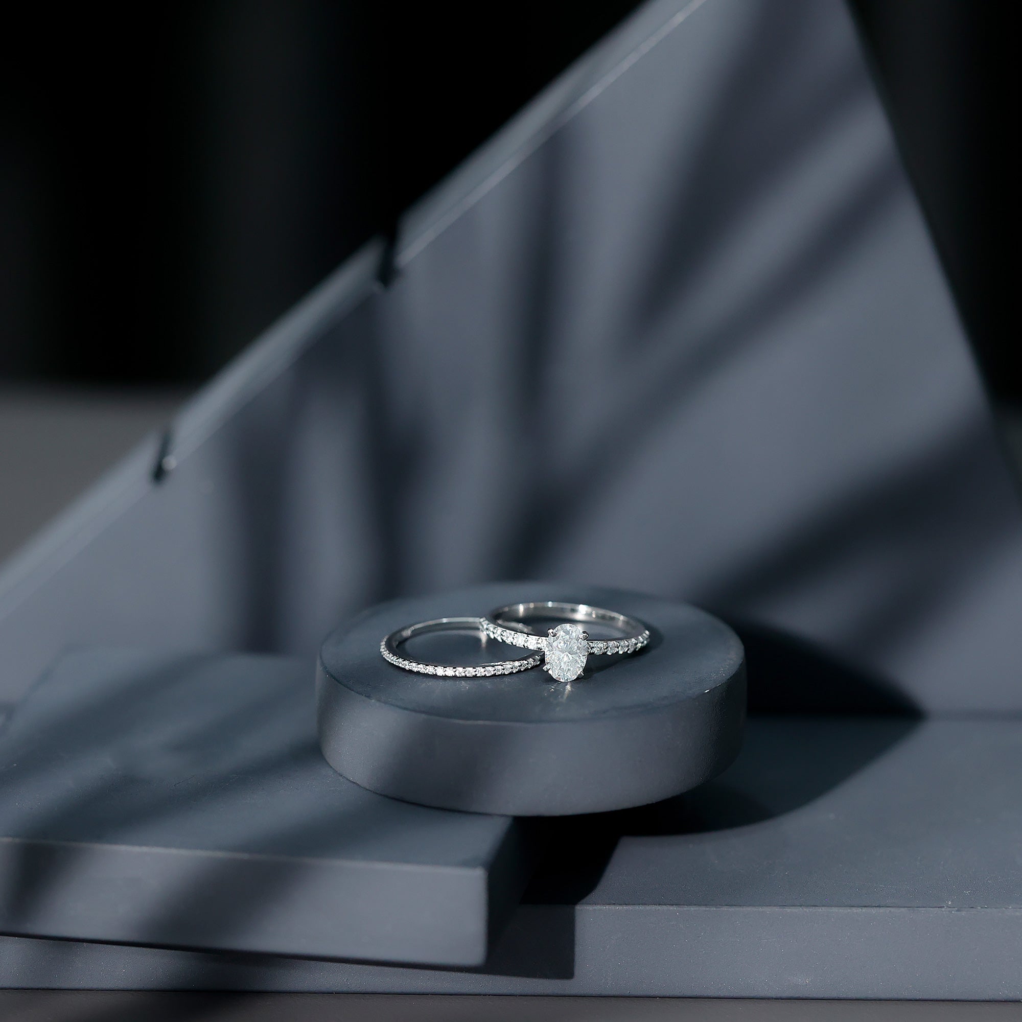 Rosec Jewels-Oval Shaped Moissanite Engagement Ring with Wedding Band Set