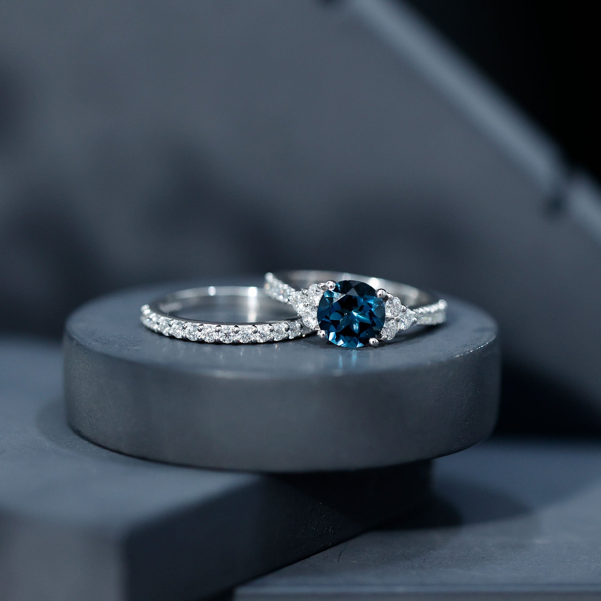 8 mm London Blue Topaz Wedding Ring Set with Moissanite Band AAA - Rosec Jewels