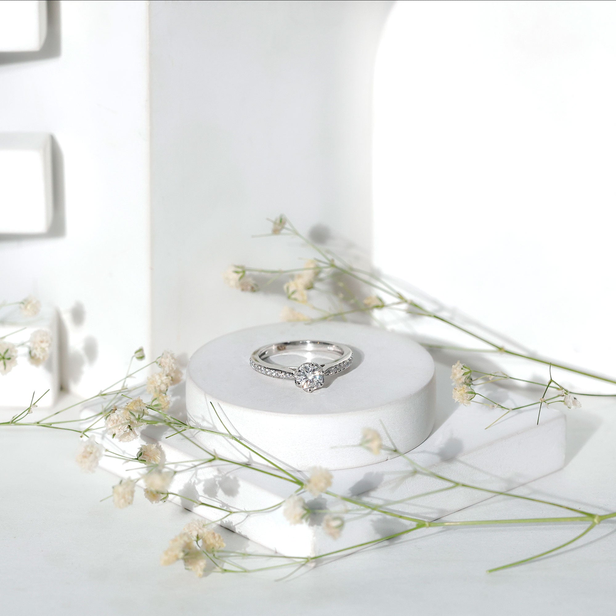 Lotus Basket Set Moissanite Solitaire Engagement Ring for Women D-VS1 - Rosec Jewels