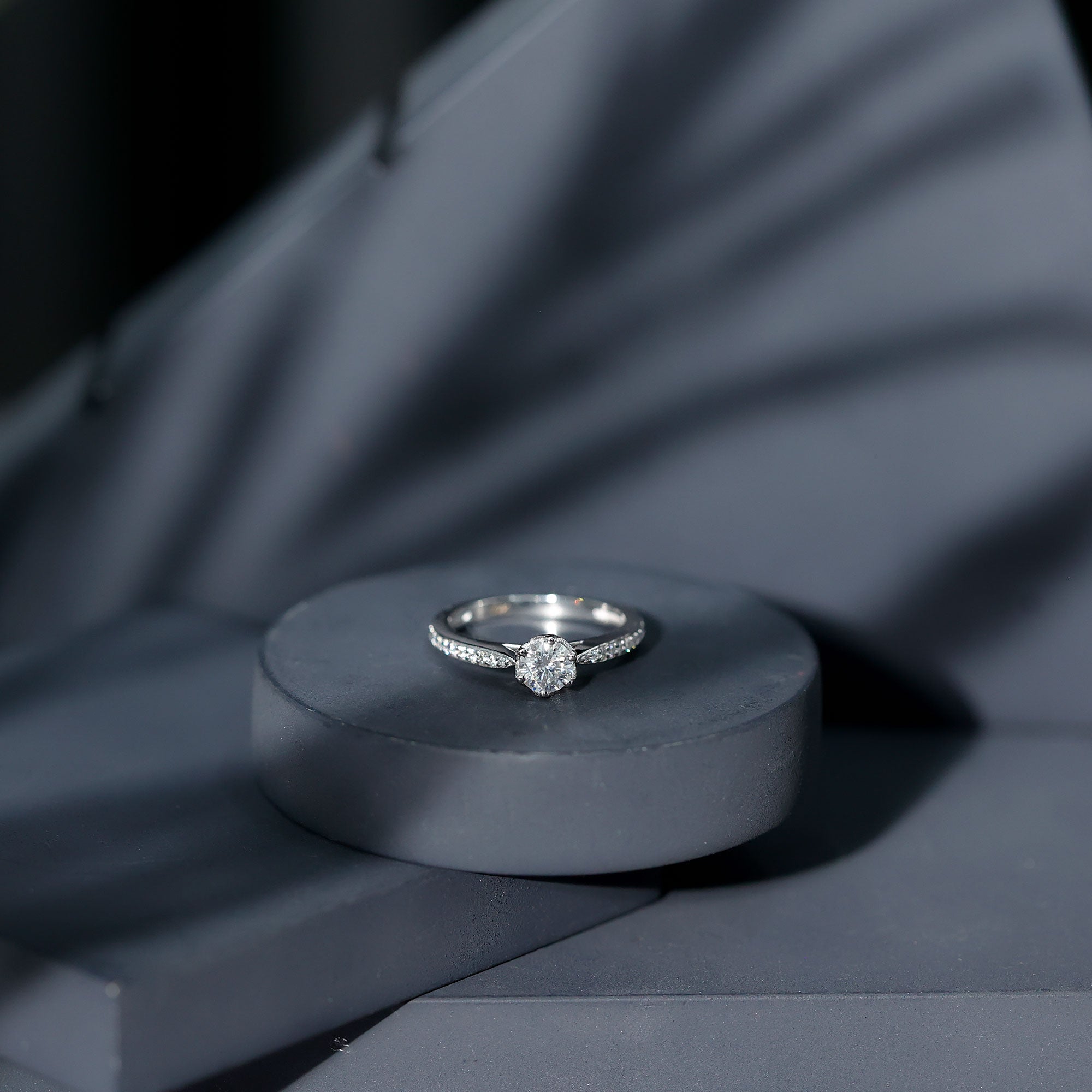 Lotus Basket Set Moissanite Solitaire Engagement Ring for Women D-VS1 - Rosec Jewels