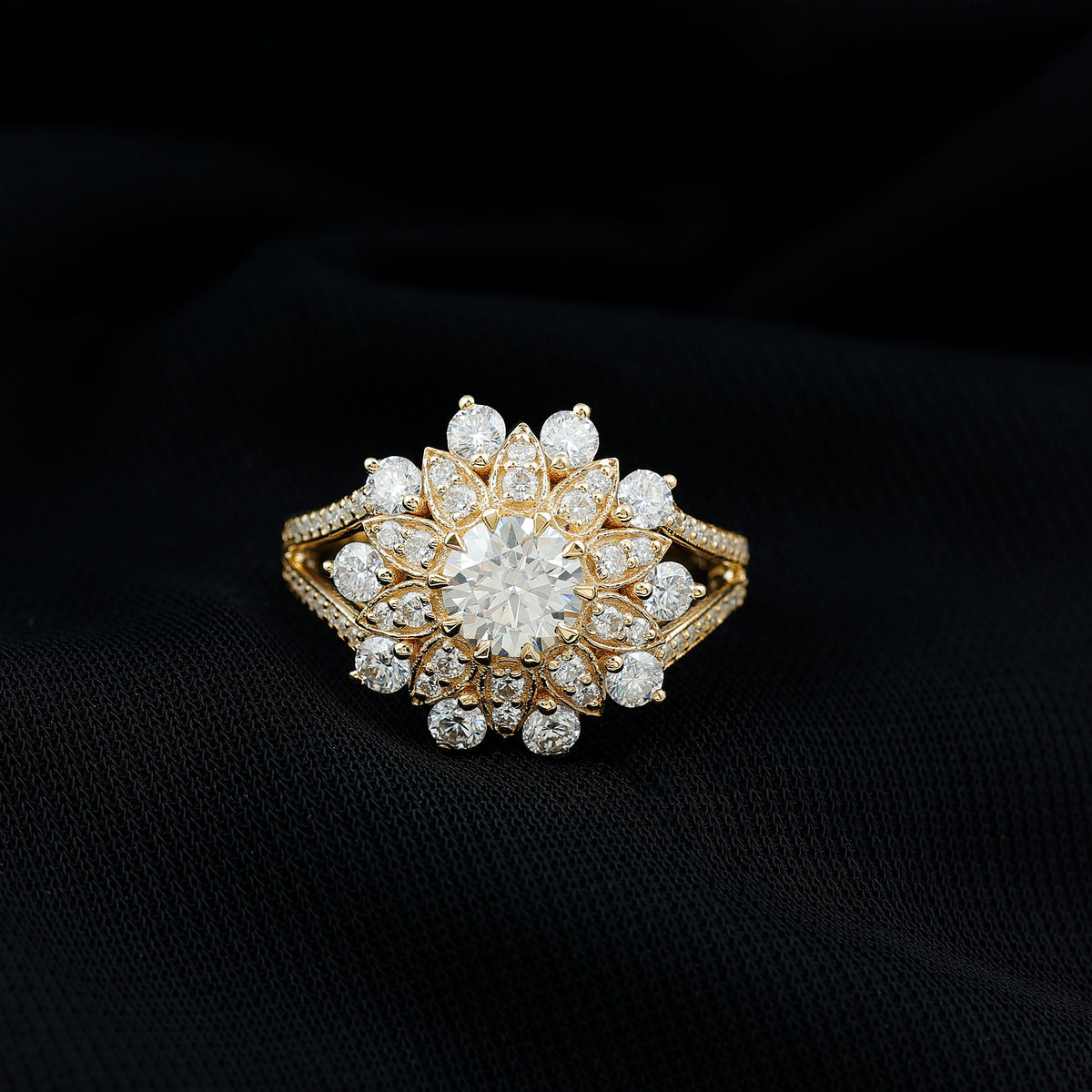 IGI Documented 1 Carat Lab Grown Diamond Statement Ring for Women Lab - ( E-VS1 ) - Rosec Jewels