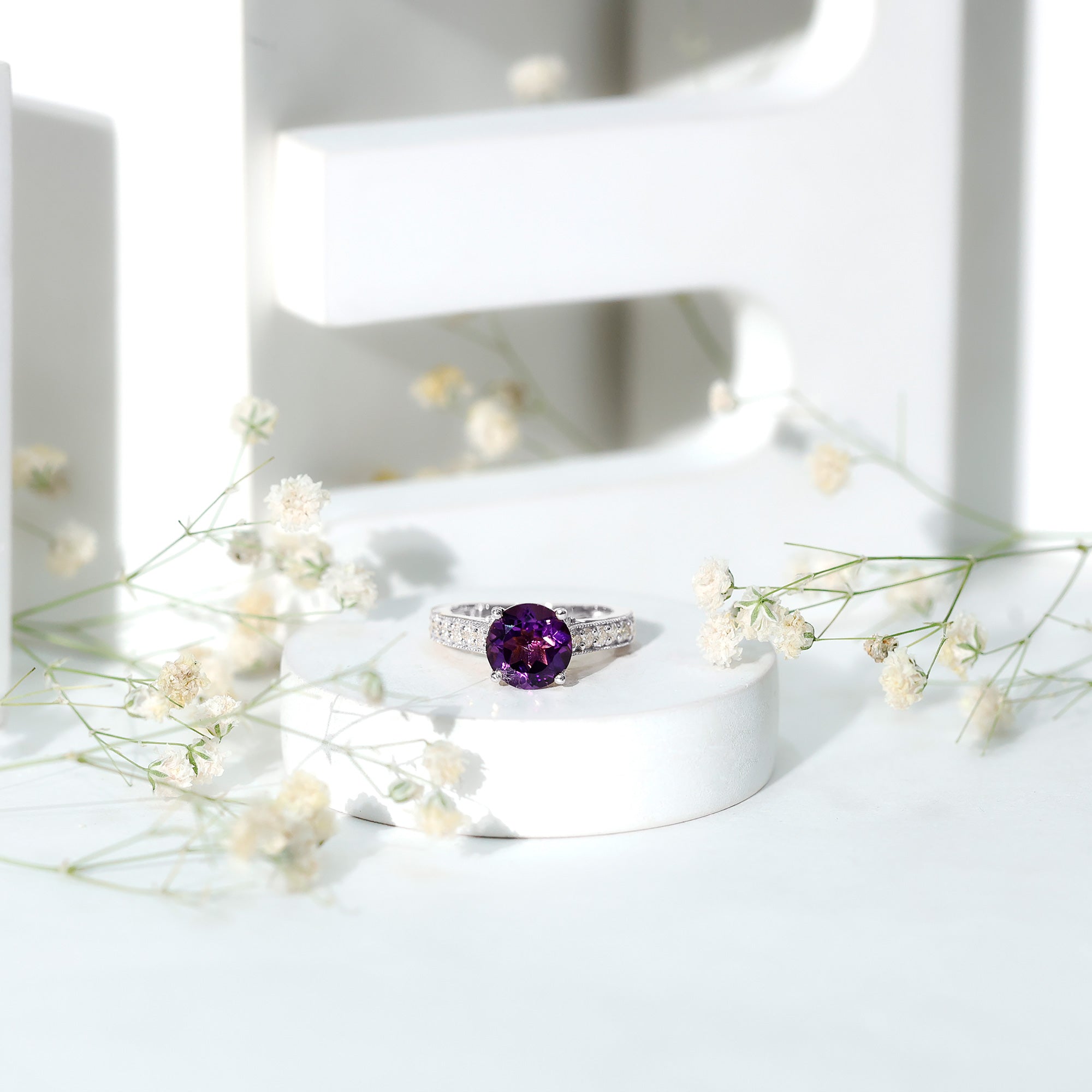 2.25 CT Round Amethyst Solitaire Engagement Ring with Moissanite Accents AAA - Rosec Jewels