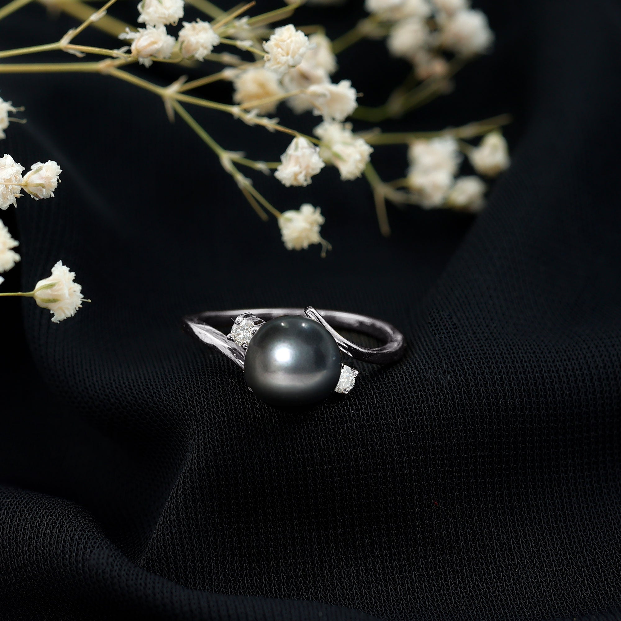 Rosec Jewels-Natural Tahitian Black Pearl Diamond Vintage Engagement Ring