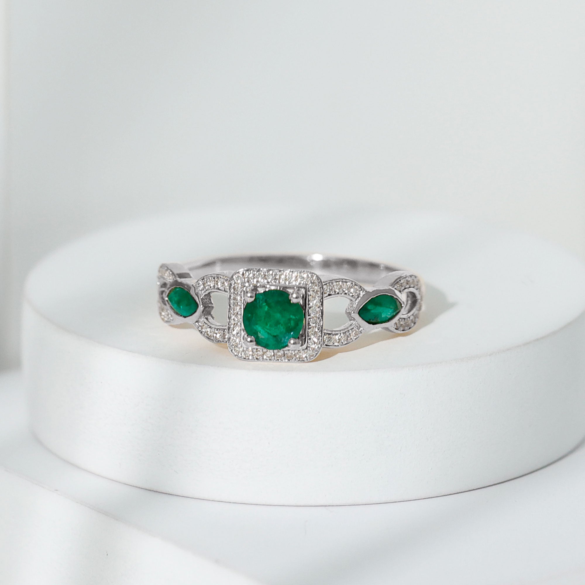 Vintage Style Emerald and Diamond Engagement Ring for Women AAA - Rosec Jewels