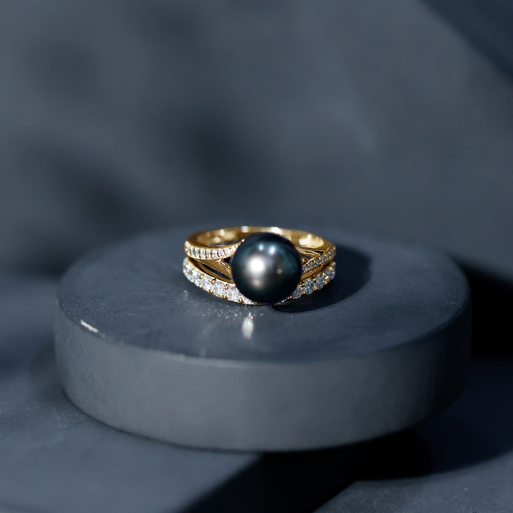 Designer Tahitian Black Pearl Wedding Ring Set with Moissanite AAA - Rosec Jewels