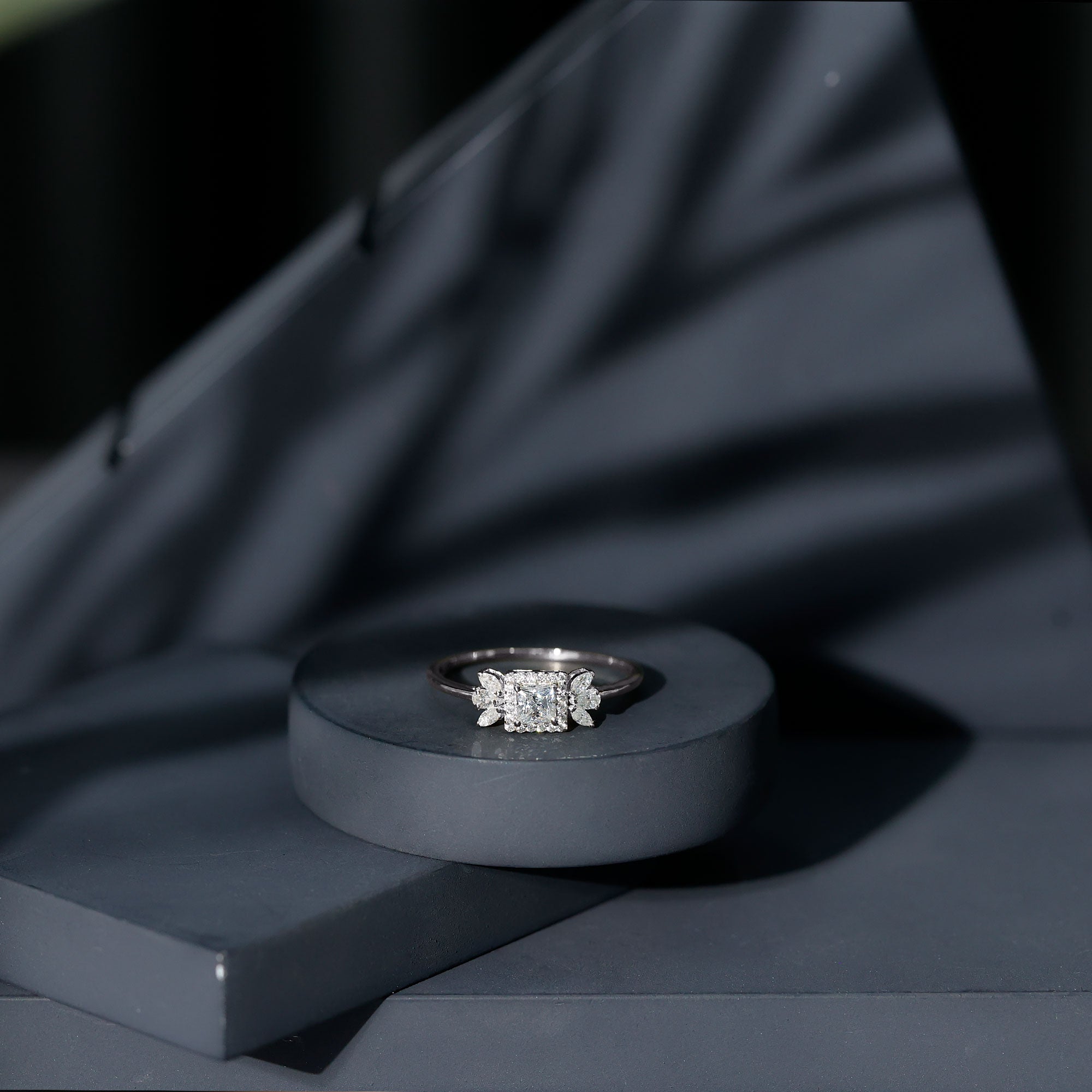 Princess Cut Moissanite Halo Engagement Ring with Certificate D-VS1 - Rosec Jewels