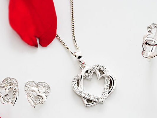 Best Valentine’s Day Jewelry Gift Ideas 2023