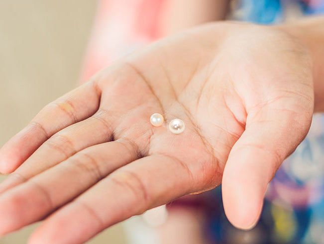 Know the Difference Between Real and Fake Pearls
