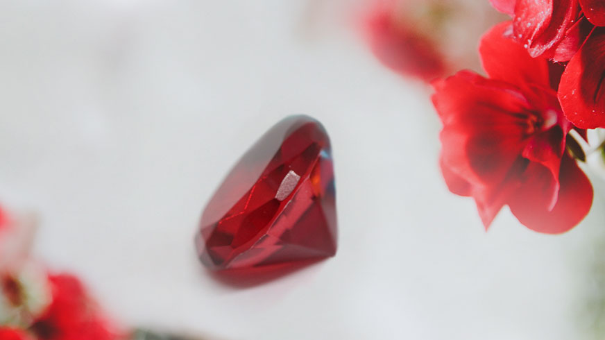 What is the Meaning of July Birthstone Ruby and Its Benefits?