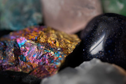 The Rise of Rare Colored Gemstones Amid the Lab-Grown Diamond Surge in 2026